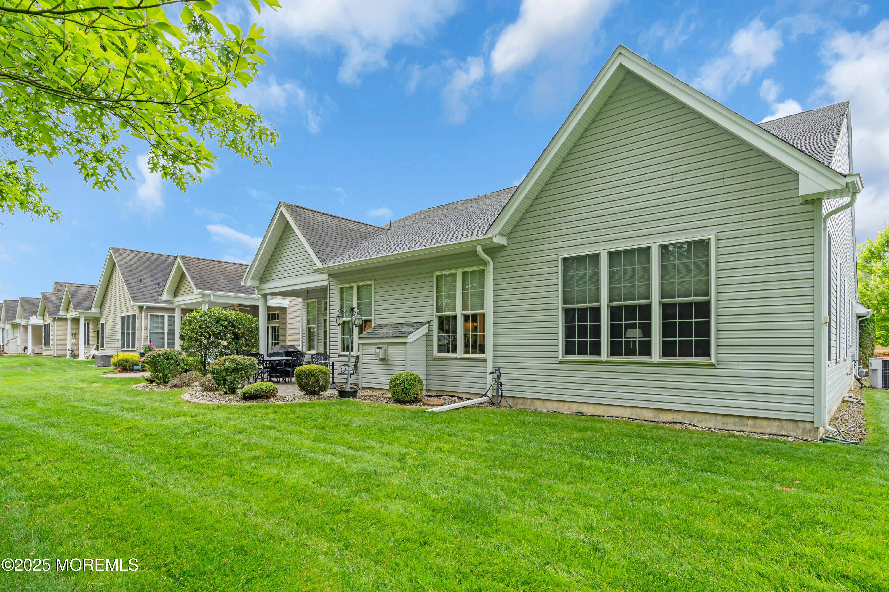 Freehold, New Jersey, 07728, United States, 2 Bedrooms Bedrooms, ,2 BathroomsBathrooms,Residential,For Sale,1929007