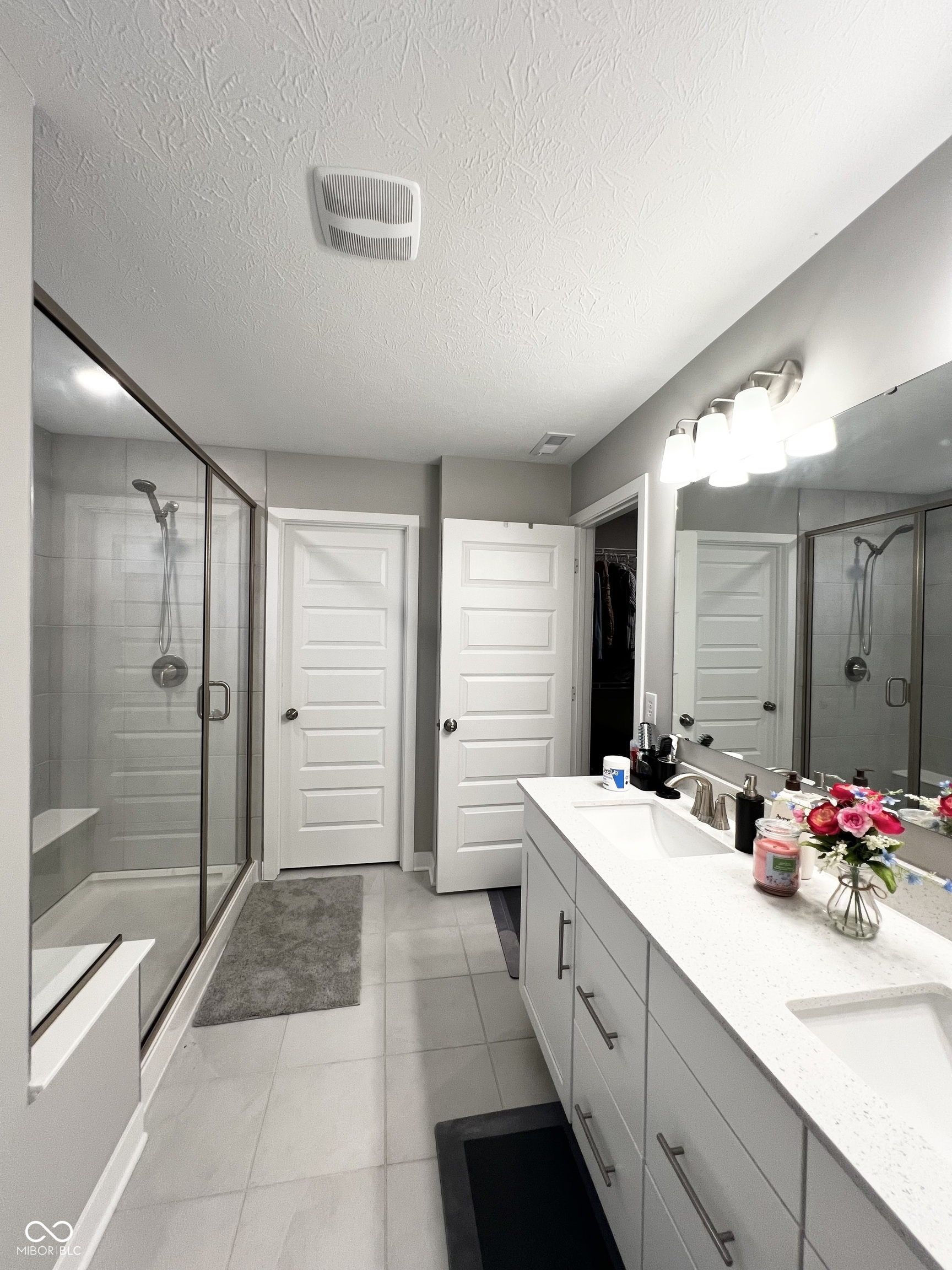 Fishers, Indiana, 46037, United States, 5 Bedrooms Bedrooms, ,4 BathroomsBathrooms,Residential,For Sale,1996464