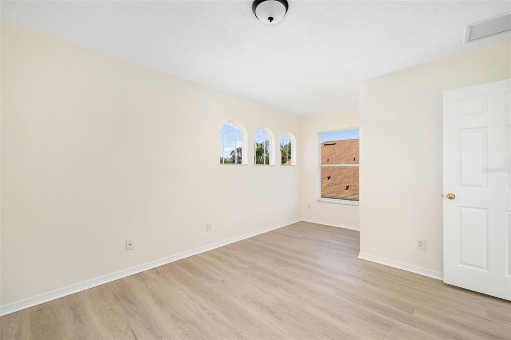 University Park, Florida, 34201, United States, 4 Bedrooms Bedrooms, ,4 BathroomsBathrooms,Residential,For Sale,1876189