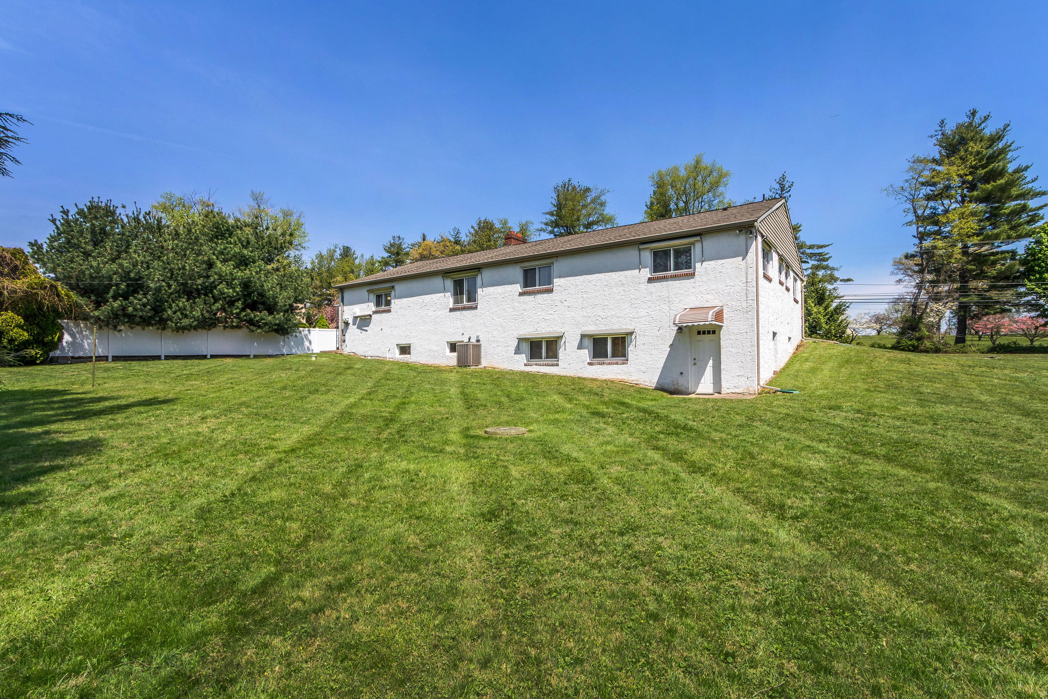  1104 Almshouse Road, Ivyland, PA 18974 - 物件實景
