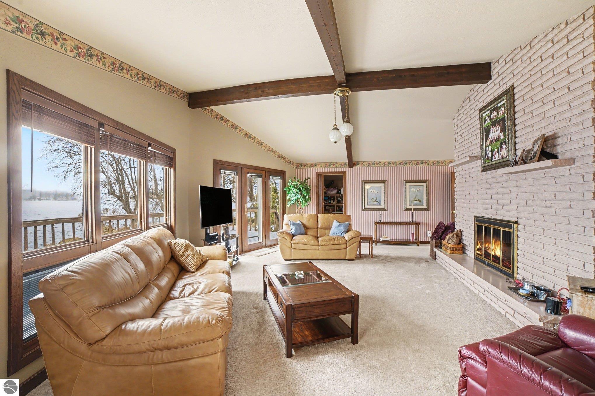 Lake Isabella, Michigan, 48893, United States, 4 Bedrooms Bedrooms, ,4 BathroomsBathrooms,Residential,For Sale,2030356