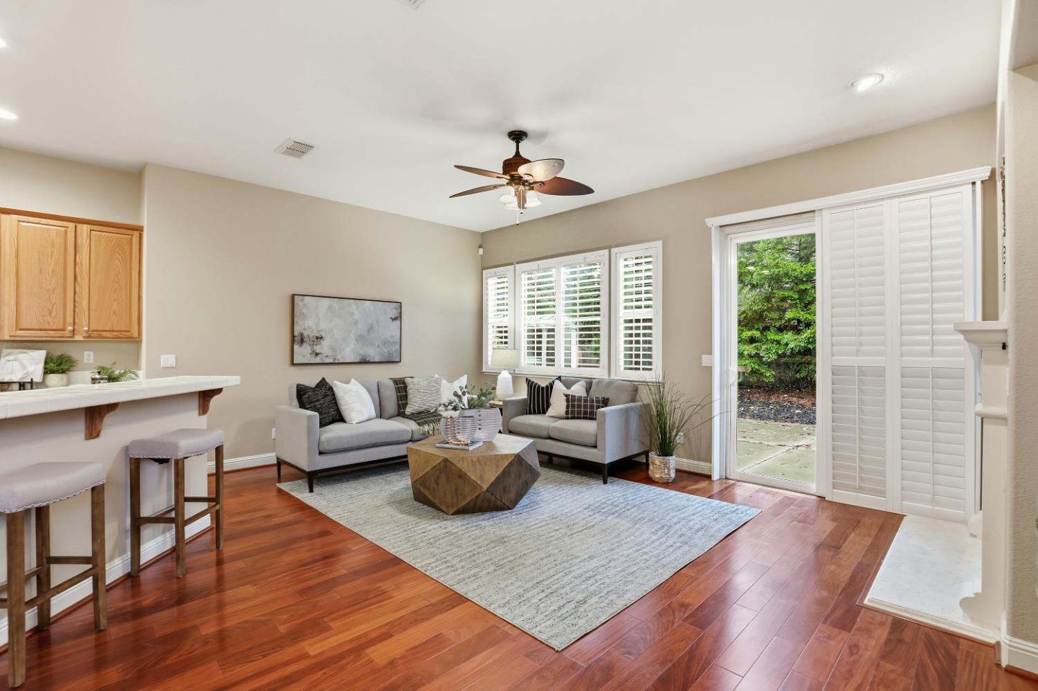 Folsom, California, 95630, United States, 3 Bedrooms Bedrooms, ,2 BathroomsBathrooms,Residential,For Sale,1992900