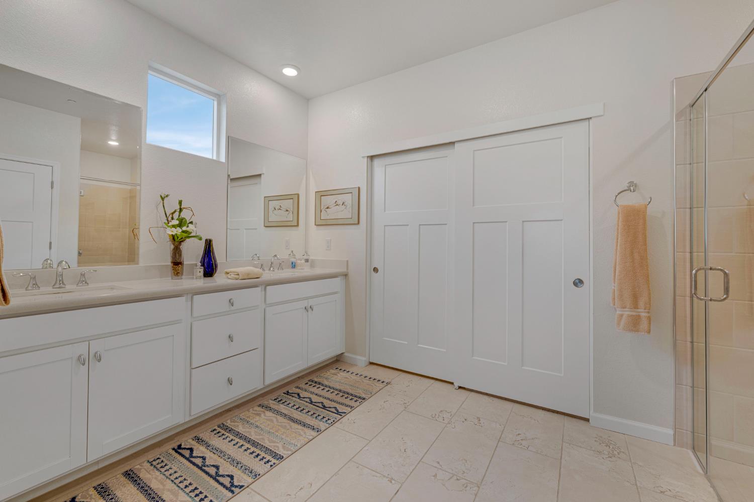 El Dorado Hills, California, 95762, United States, 2 Bedrooms Bedrooms, ,2 BathroomsBathrooms,Residential,For Sale,1950848