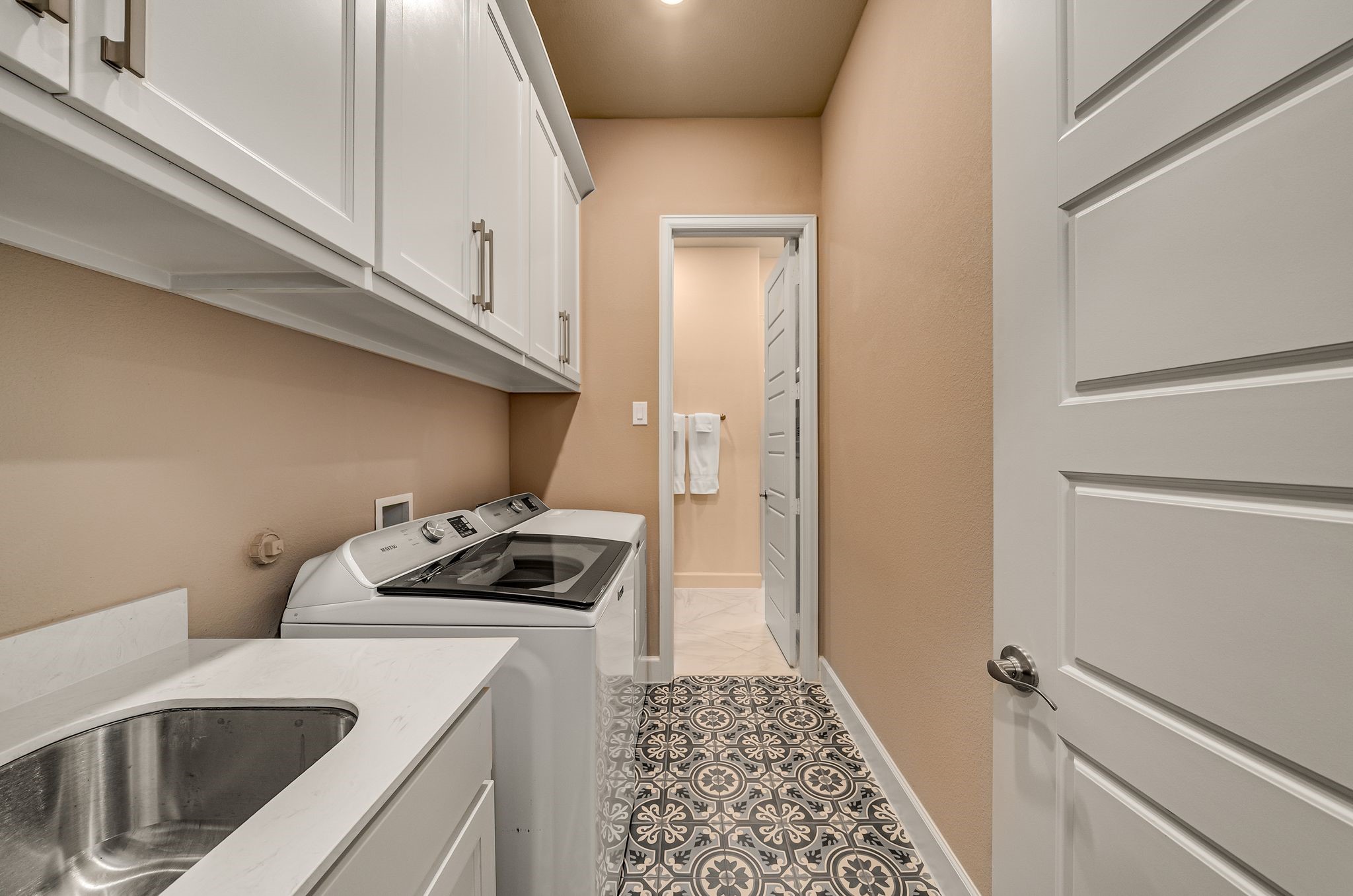 The Colony, Texas, 75056, United States, 4 Bedrooms Bedrooms, ,3 BathroomsBathrooms,Residential,For Sale,1987995