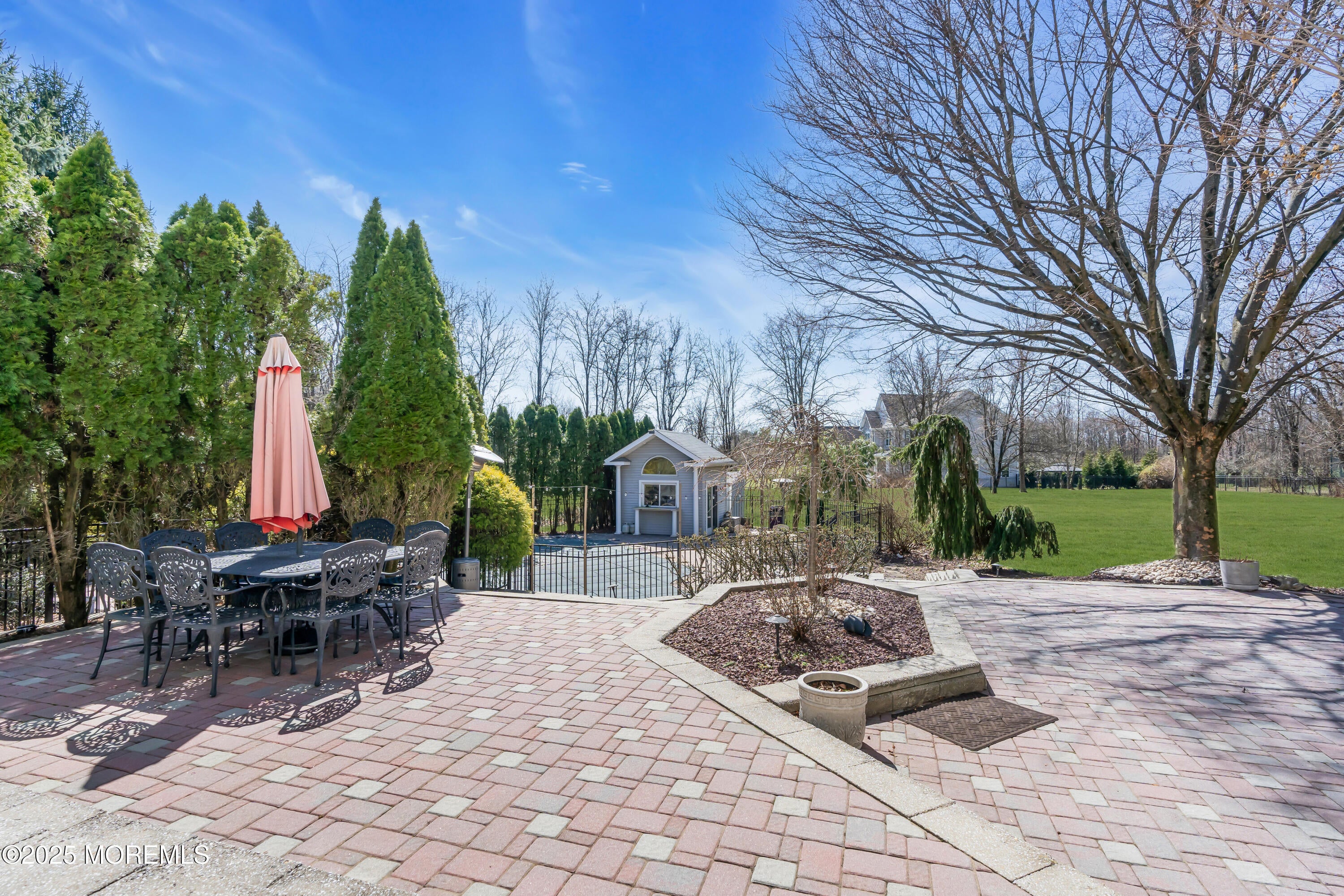 Manalapan, New Jersey, 07726, United States, 6 Bedrooms Bedrooms, ,5 BathroomsBathrooms,Residential,For Sale,1976013