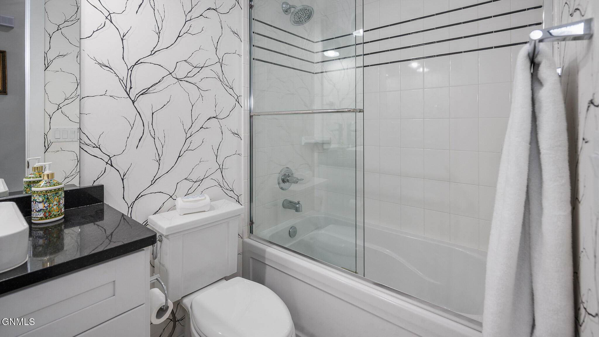 Bismarck, North Dakota, 58504, United States, 6 Bedrooms Bedrooms, ,4 BathroomsBathrooms,Residential,For Sale,1982102