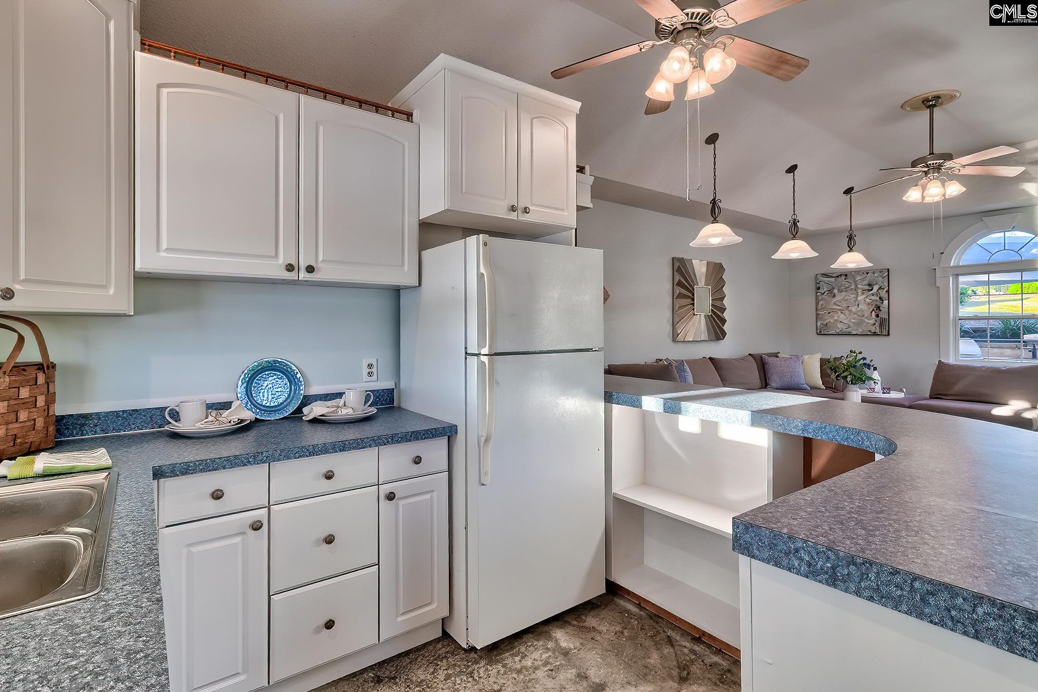 Lexington, South Carolina, 29072, United States, 4 Bedrooms Bedrooms, ,6 BathroomsBathrooms,Residential,For Sale,1987899