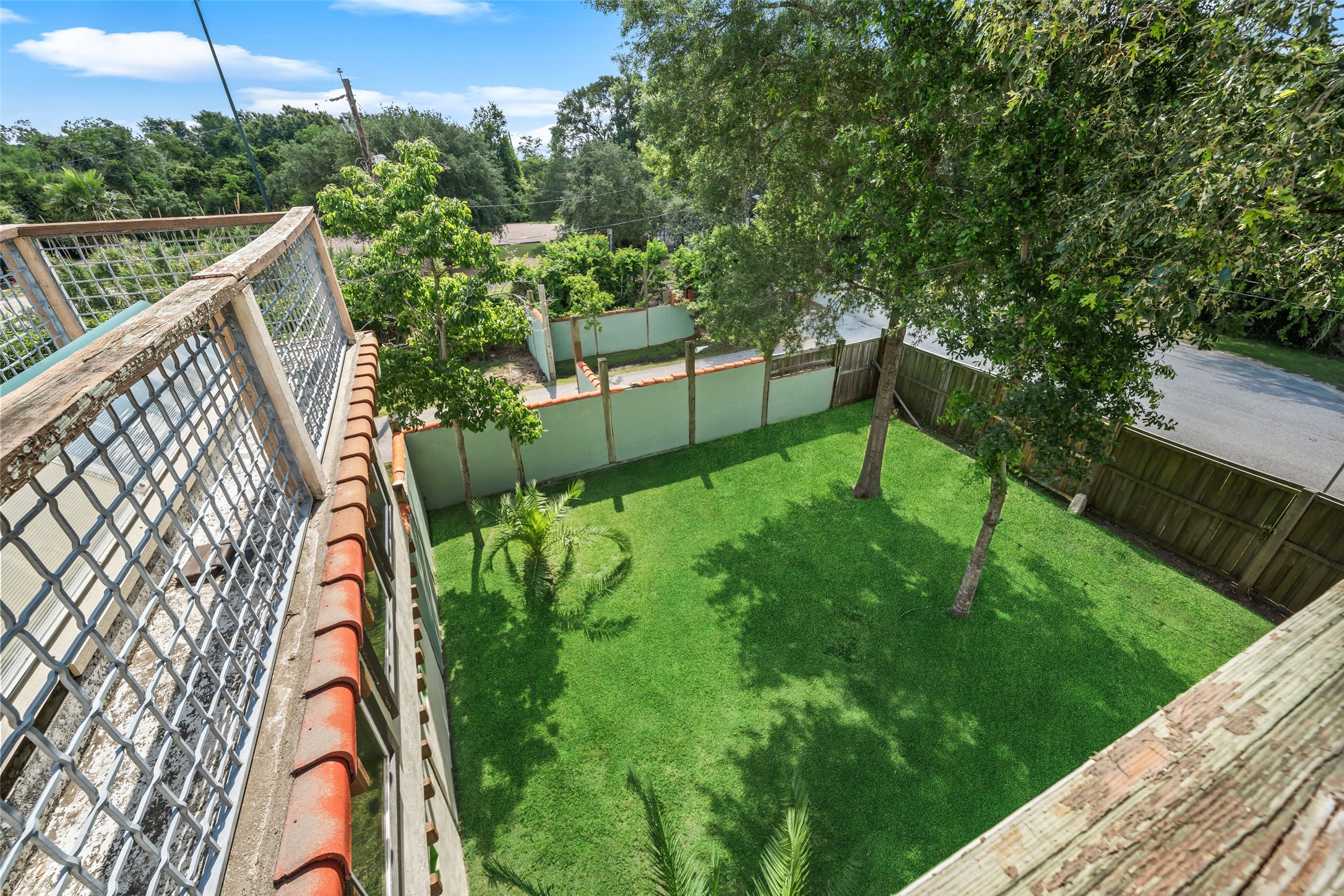  614 Pine Gully Road - 物件實景