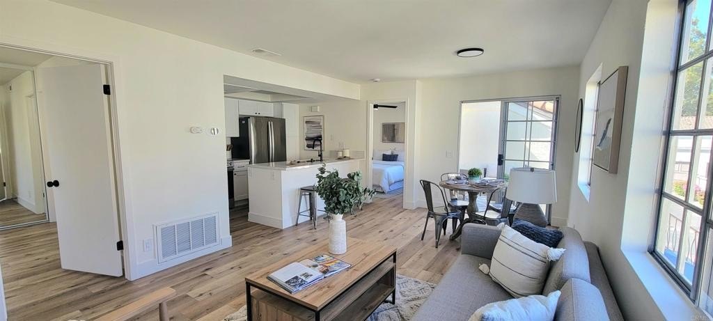 Chula Vista, California, 91913, United States, 2 Bedrooms Bedrooms, ,2 BathroomsBathrooms,Residential,For Sale,1896490