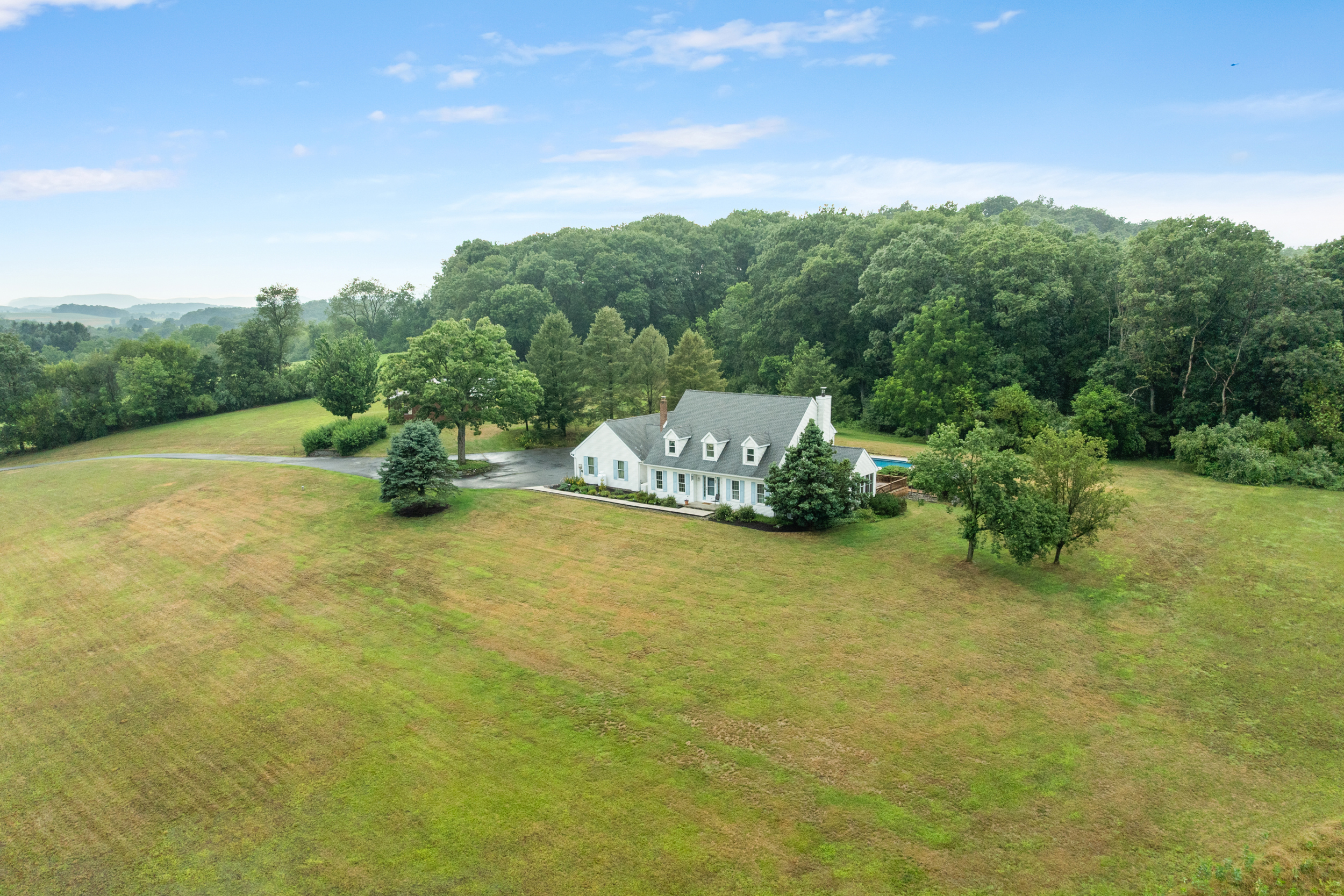New Tripoli, Pennsylvania, 18066-2432, United States, 3 Bedrooms Bedrooms, ,3 BathroomsBathrooms,Residential,For Sale,1945015