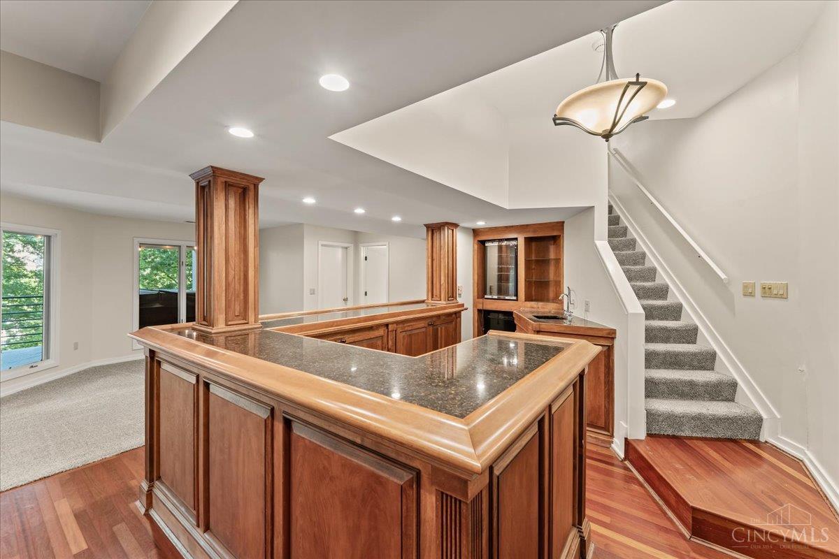 Cincinnati, Ohio, 45226, United States, 4 Bedrooms Bedrooms, ,4 BathroomsBathrooms,Residential,For Sale,1912021
