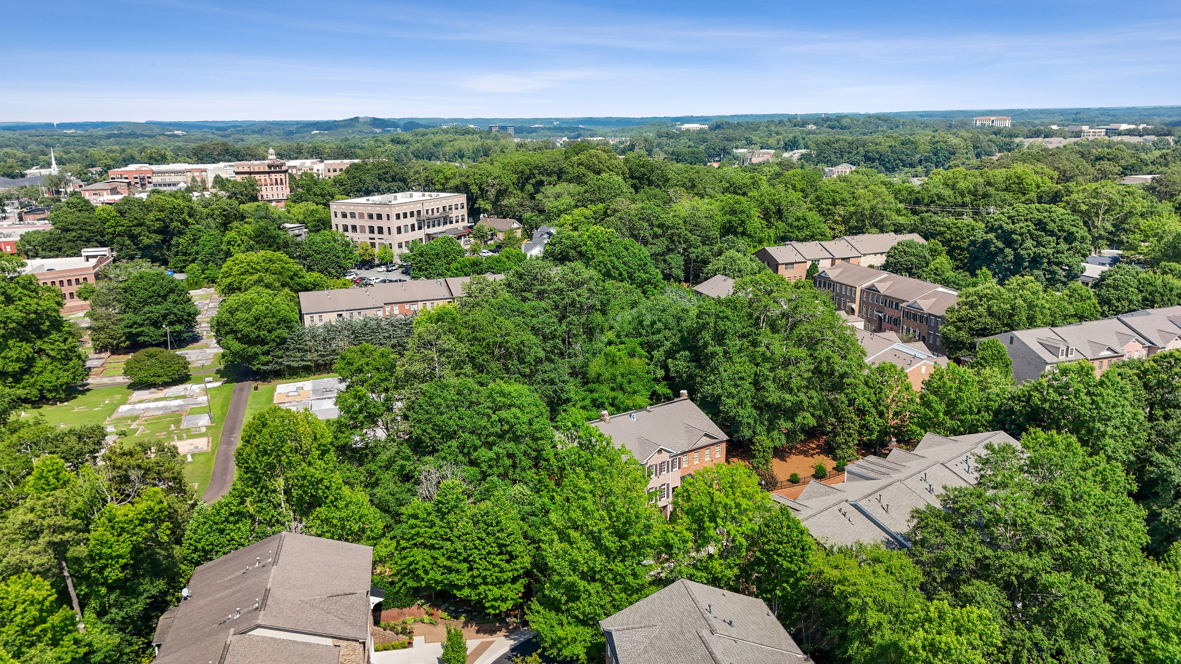  Beautifully Appointed Townhome in the Heart of Downtown Alpharetta - 物件實景