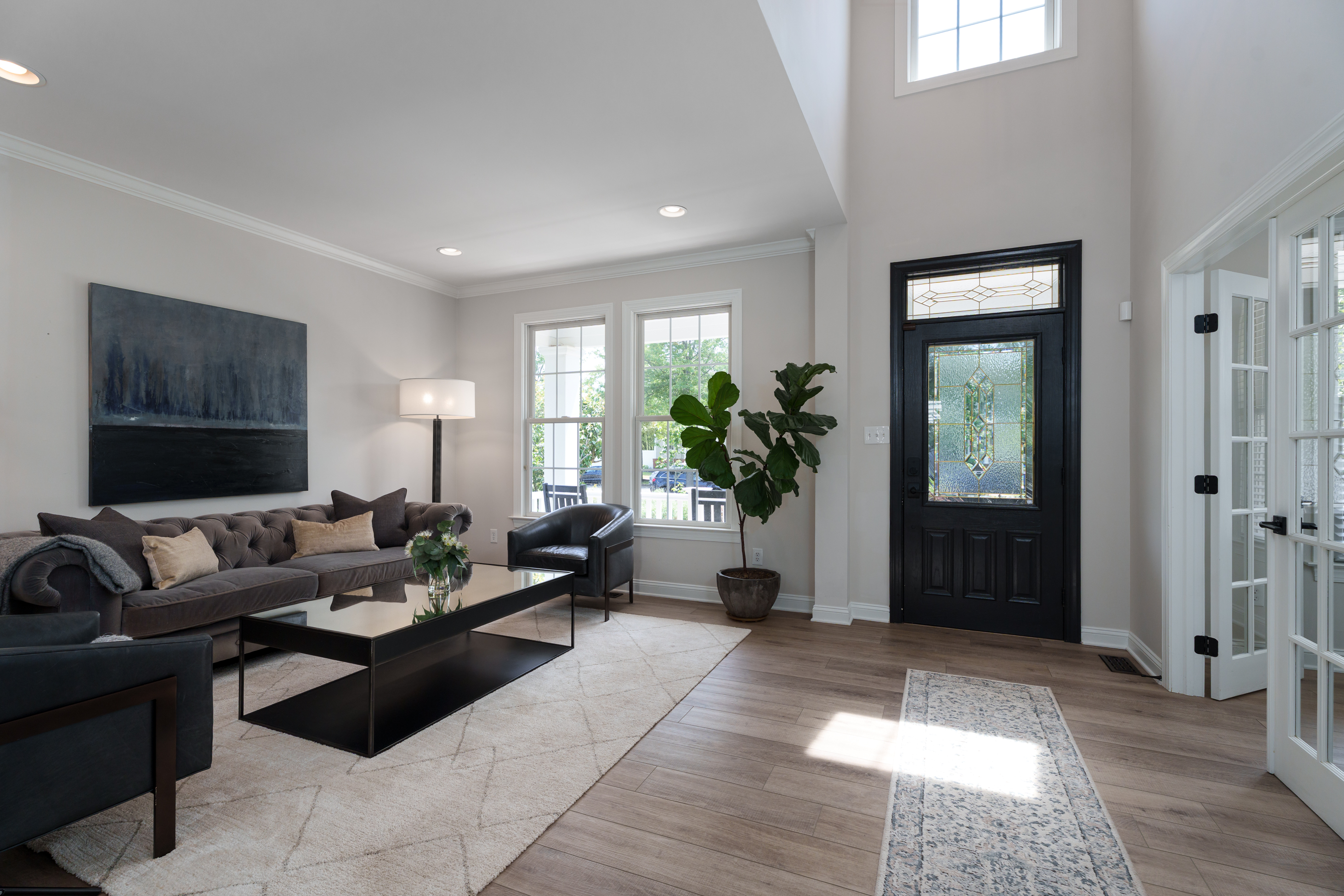  Turn-Key Town Center Home on a Picture-Perfect Lot - 物件實景