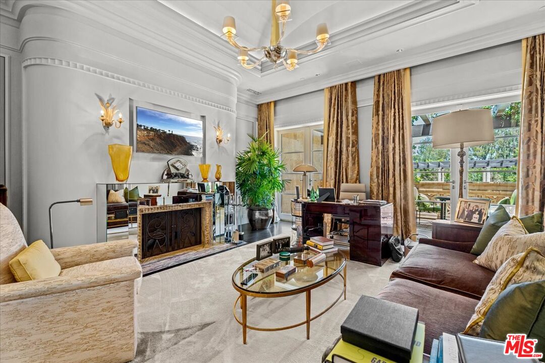 Beverly Hills, California, 90210, United States, 7 Bedrooms Bedrooms, ,15 BathroomsBathrooms,Residential,For Sale,1877085