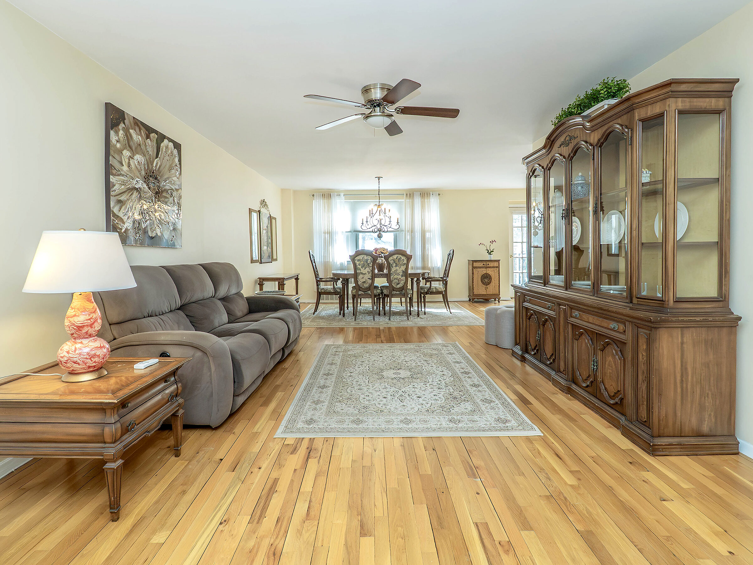  32 Pearsall, Glen Cove, NY, 11542 - 物件實景