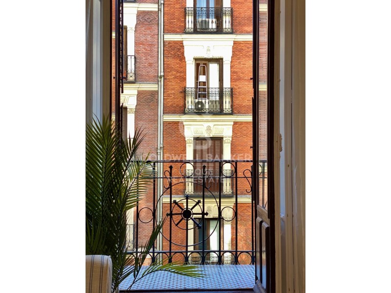 Madrid, Comunidad de Madrid, ES, 3 Bedrooms Bedrooms, ,3 BathroomsBathrooms,Residential,For Sale,1684616