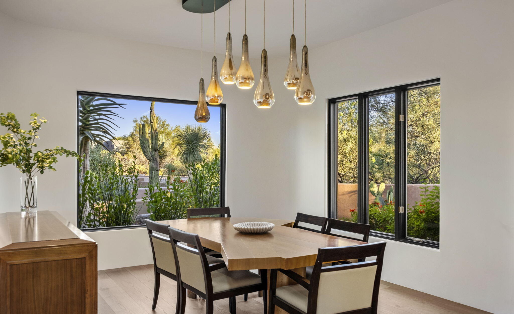  10046 E Hidden Valley Rd  Scottsdale, AZ - 物件實景