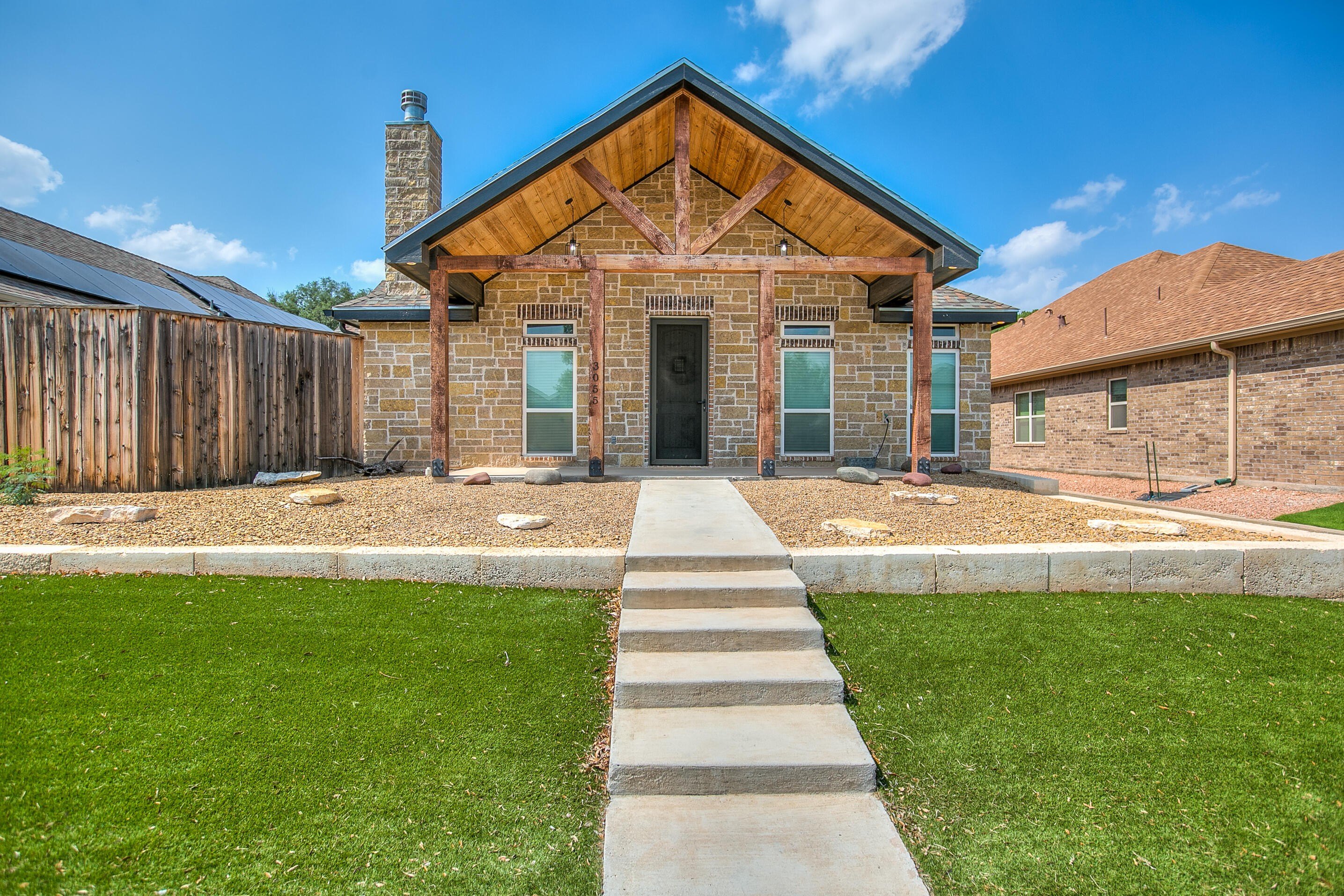 Champion Cir, San Angelo, TX 76904