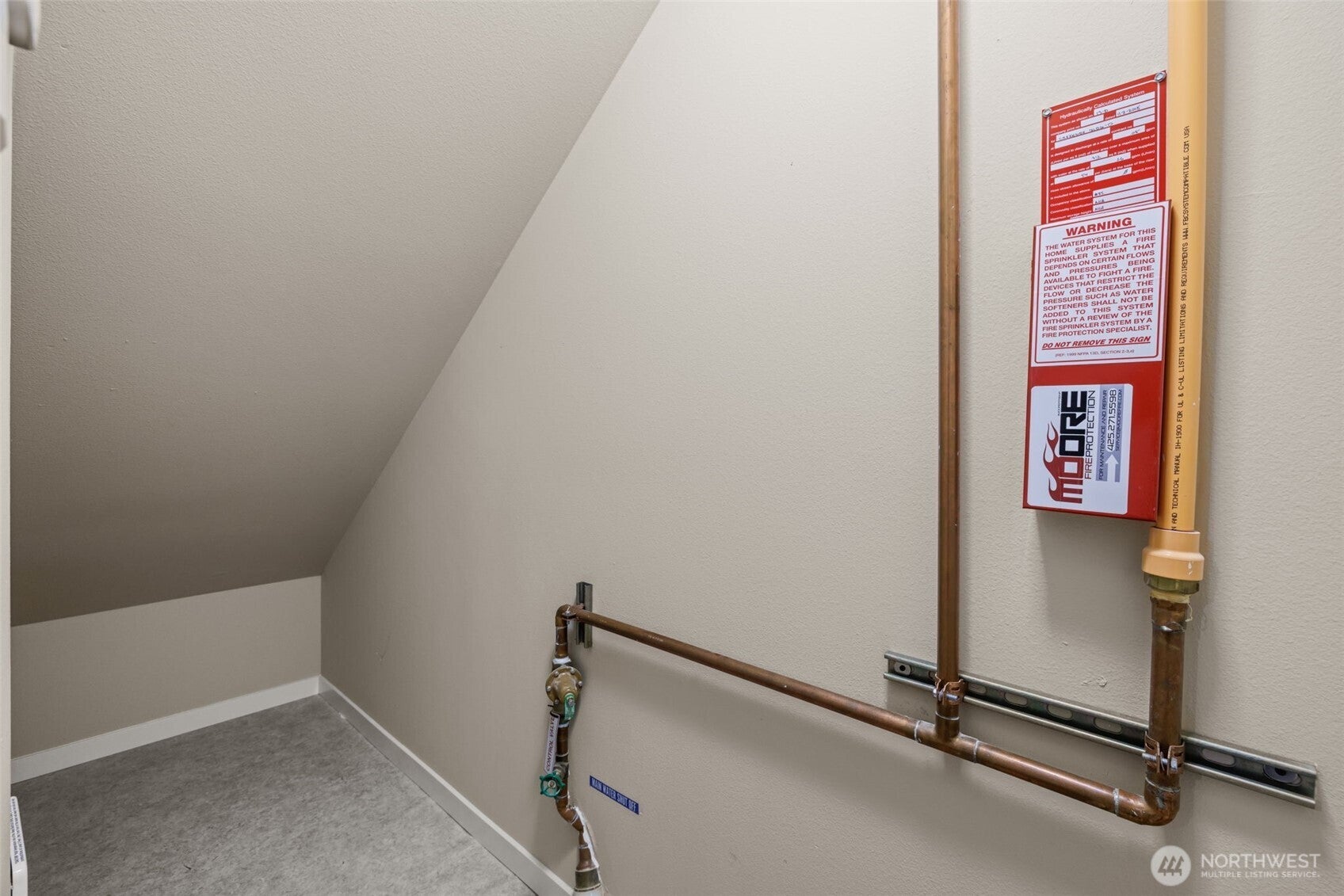 Everett, Washington, 98208, United States, 2 Bedrooms Bedrooms, ,2 BathroomsBathrooms,Residential,For Sale,1975996