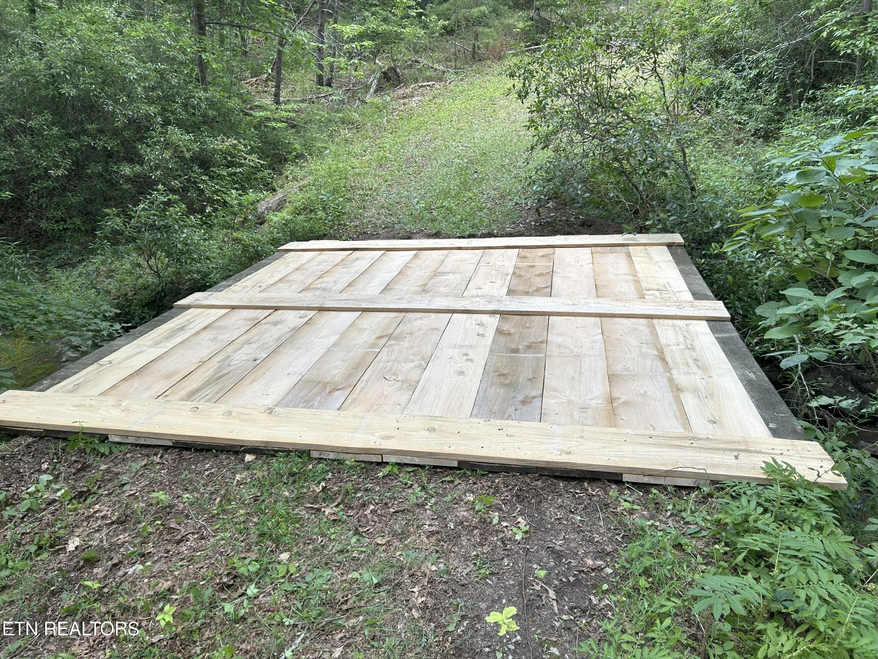 Crossville, Tennessee, 38571, United States, 3 Bedrooms Bedrooms, ,4 BathroomsBathrooms,Residential,For Sale,1979710