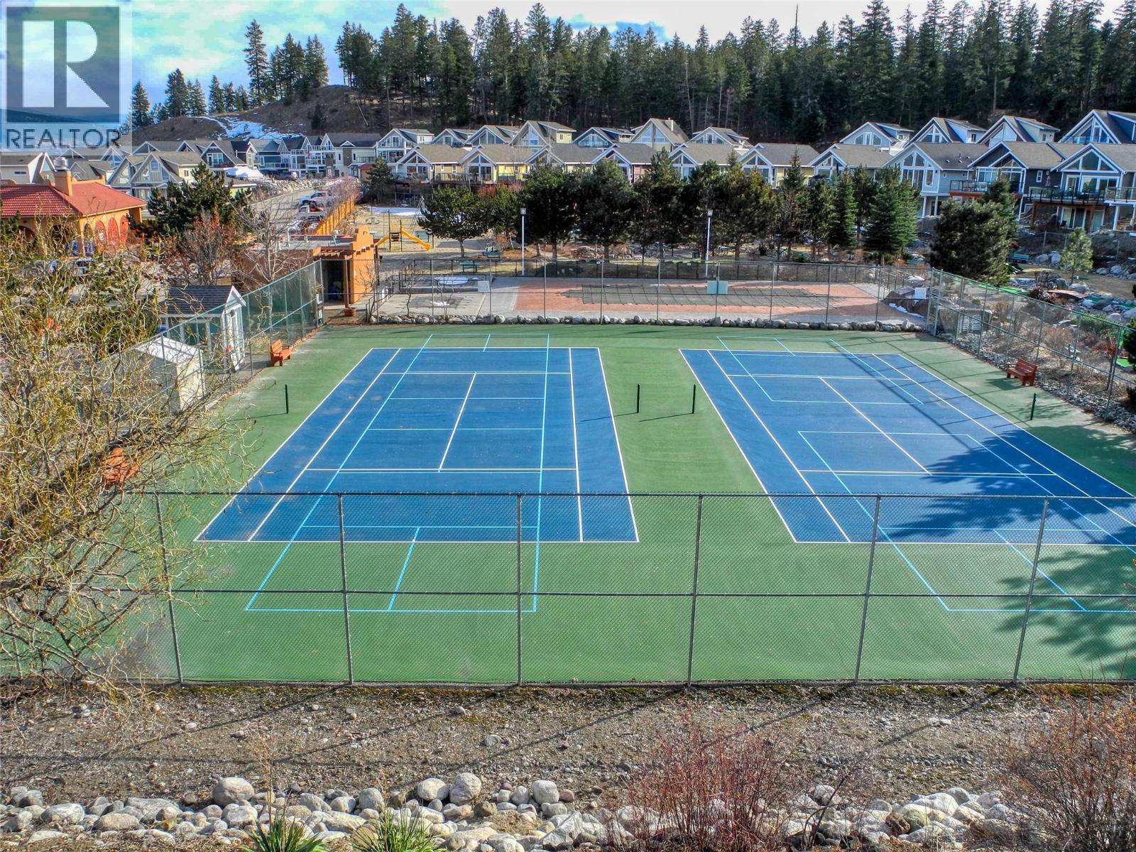 KELOWNA, British Columbia, V1Z 3R8, CA, 3 Bedrooms Bedrooms, ,2 BathroomsBathrooms,Residential,For Sale,1918397