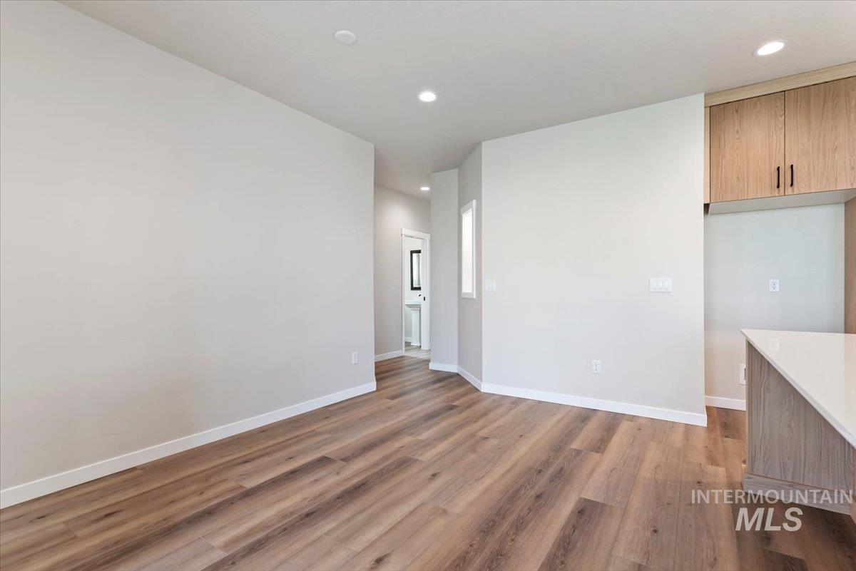 Eagle, Idaho, 83616-1017, United States, 4 Bedrooms Bedrooms, ,Residential,For Sale,1925086