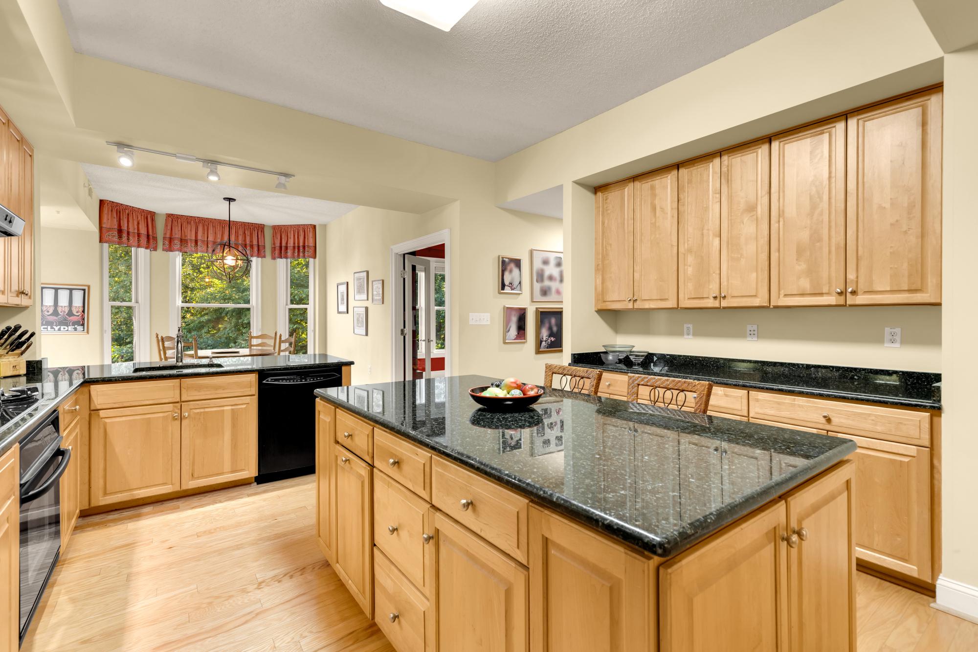  10400 Strathmore Park Court, North Bethesda, MD, 20852 - 物件實景