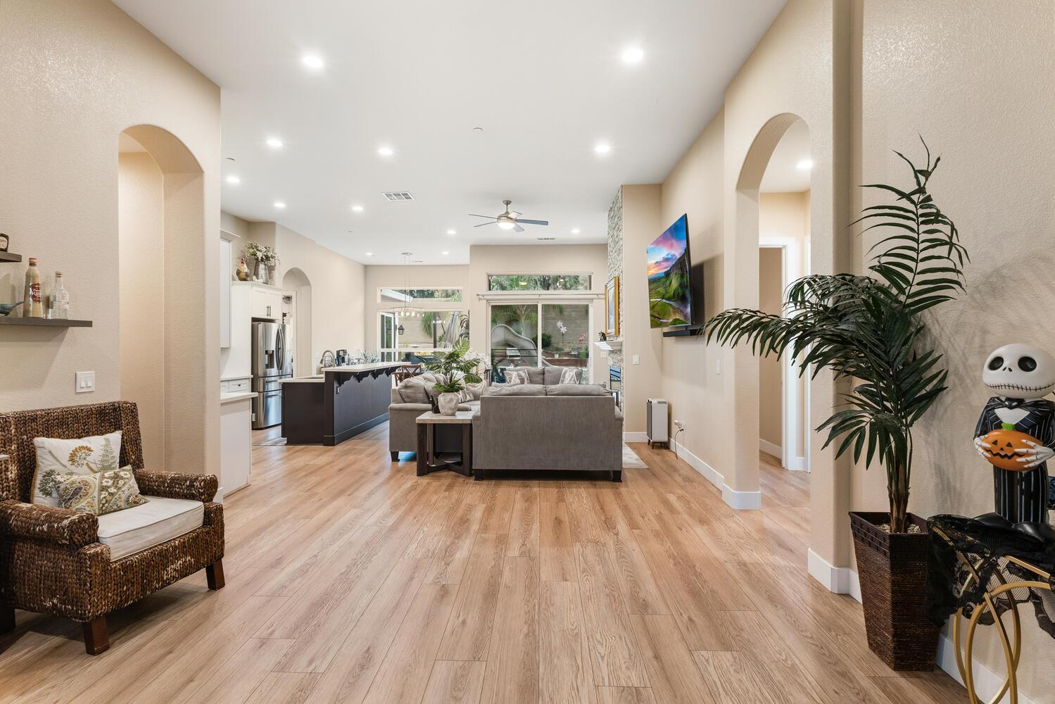 Tracy, California, 95377, United States, 4 Bedrooms Bedrooms, ,3 BathroomsBathrooms,Residential,For Sale,2001964