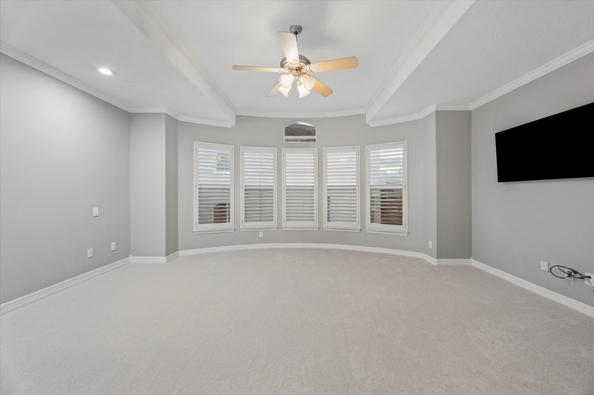  1515 Hyde Park Boulevard #5 - 物件實景