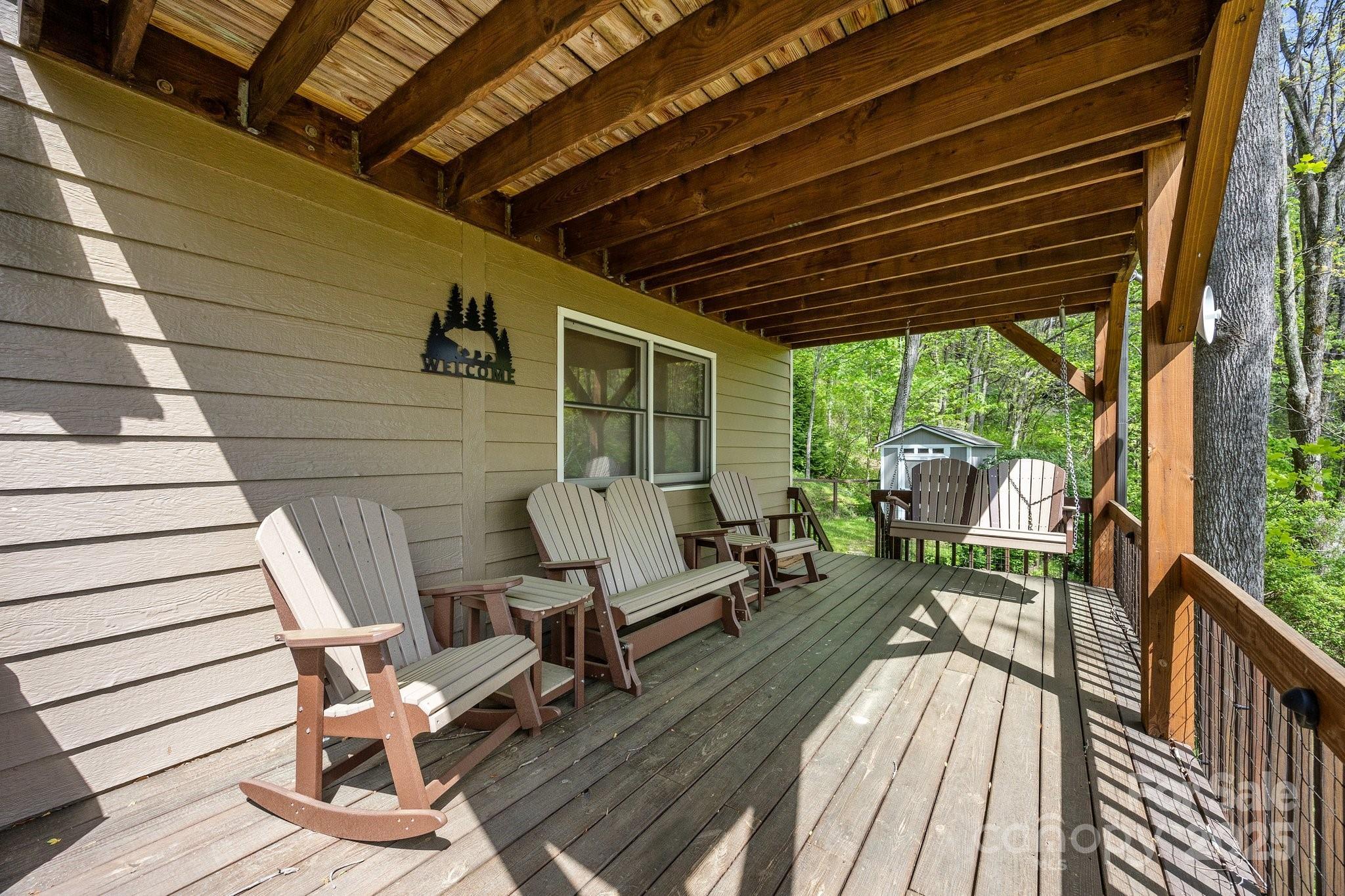 Waynesville, North Carolina, 28785, United States, 3 Bedrooms Bedrooms, ,2 BathroomsBathrooms,Residential,For Sale,1793601
