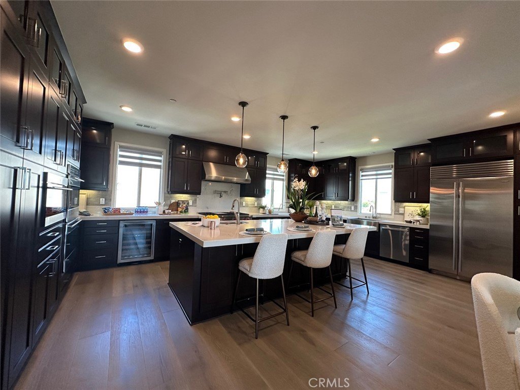 Irvine, California, 92618, United States, 3 Bedrooms Bedrooms, ,4 BathroomsBathrooms,Residential,For Sale,1987840