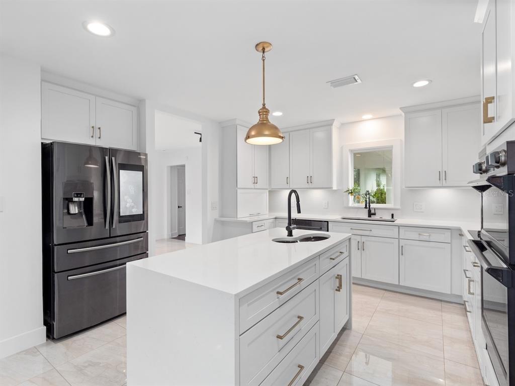 Belle Isle, Florida, 32812, United States, 3 Bedrooms Bedrooms, ,2 BathroomsBathrooms,Residential,For Sale,1995794