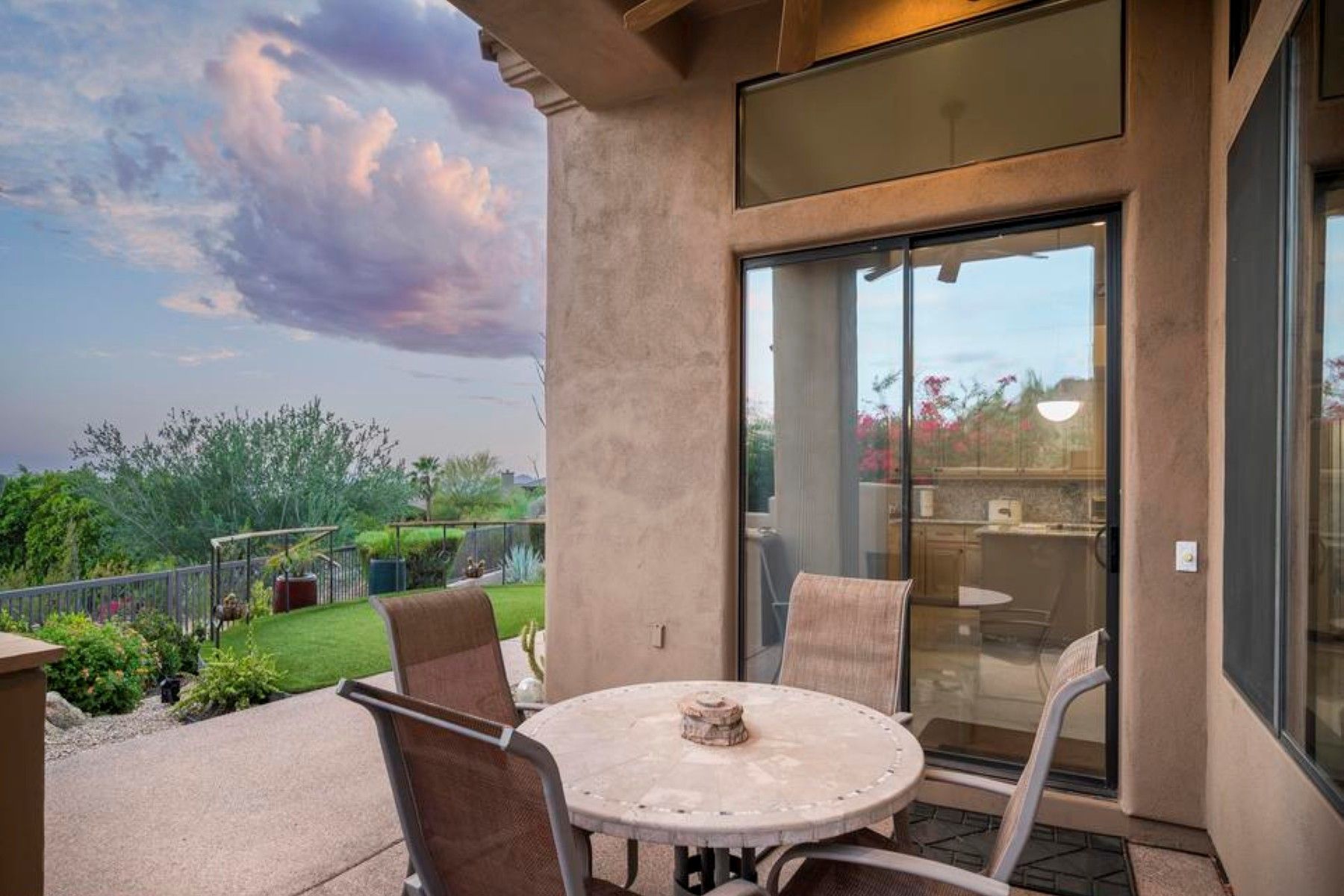  13641 E Charter Oak Drive ¦Scottsdale, AZ - 物件實景