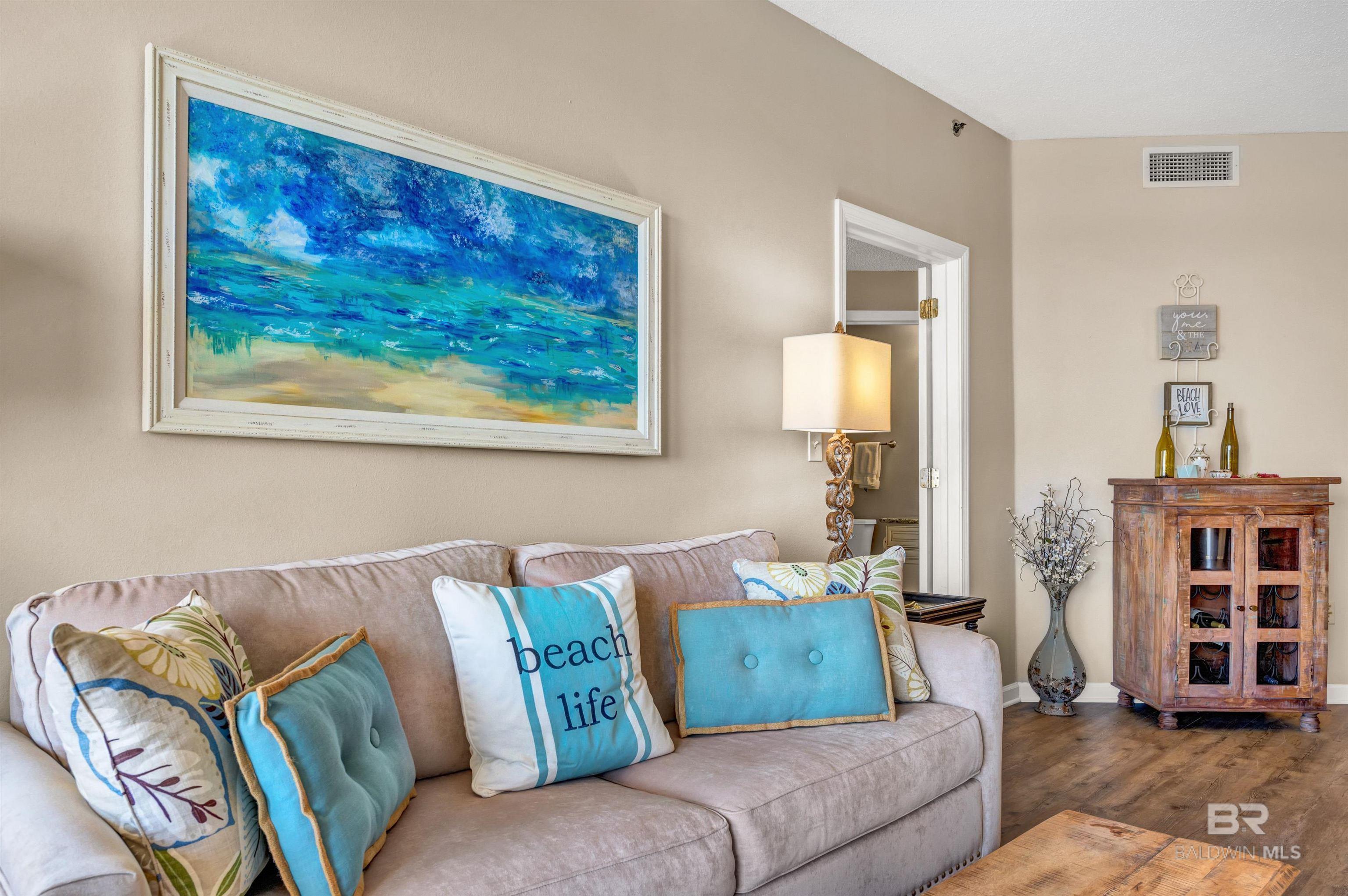 Gulf Shores, Alabama, 36542, United States, 2 Bedrooms Bedrooms, ,2 BathroomsBathrooms,Residential,For Sale,1997271