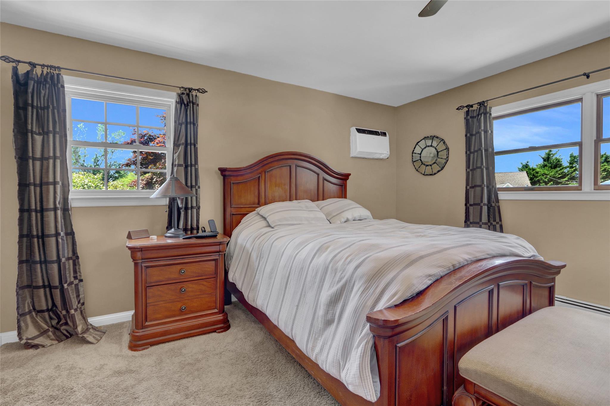 Bethpage, New York, 11714, United States, 4 Bedrooms Bedrooms, ,2 BathroomsBathrooms,Residential,For Sale,1841830