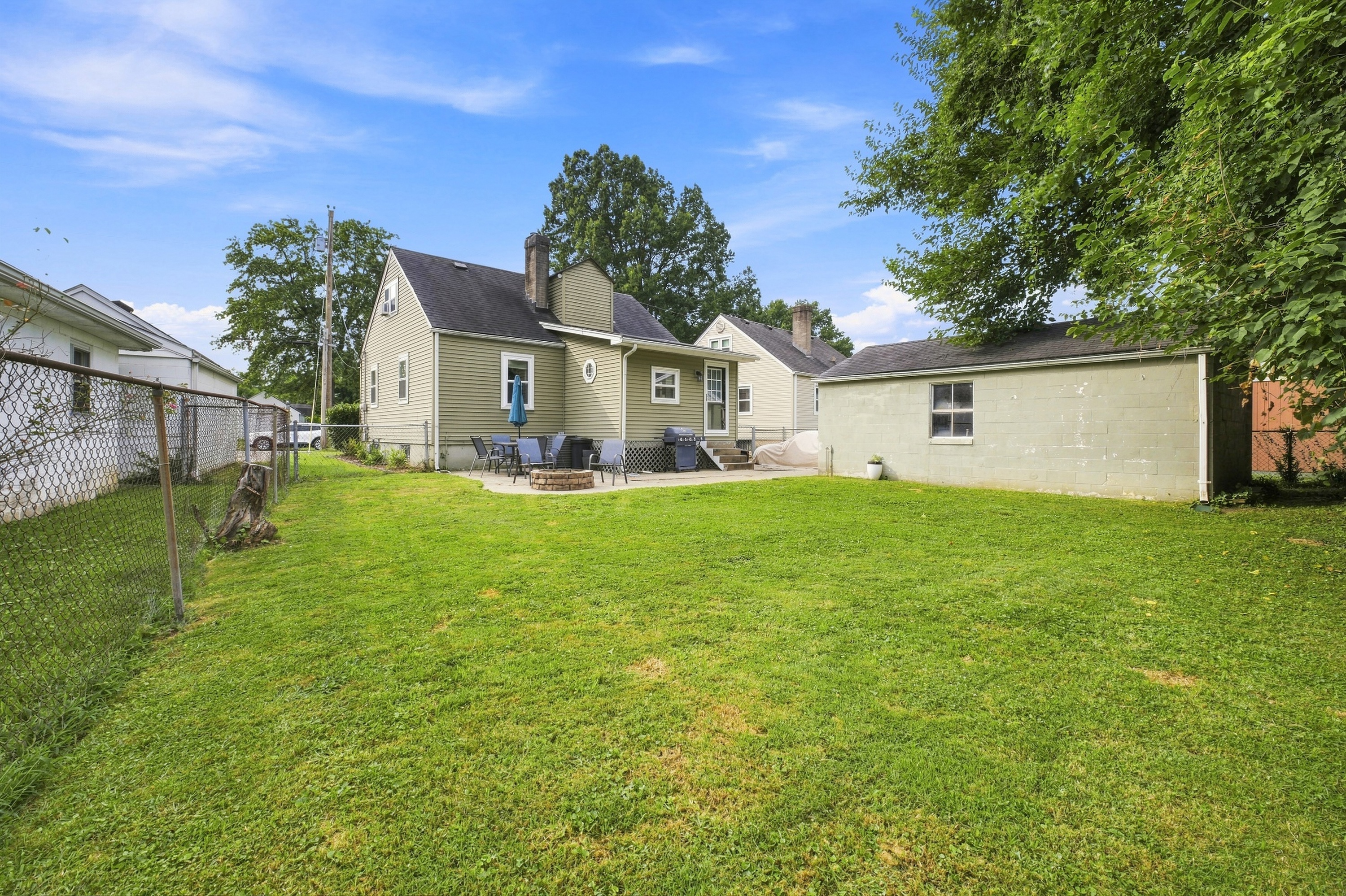  867 Parkway Drive, Louisville, KY 40217 - 物件實景