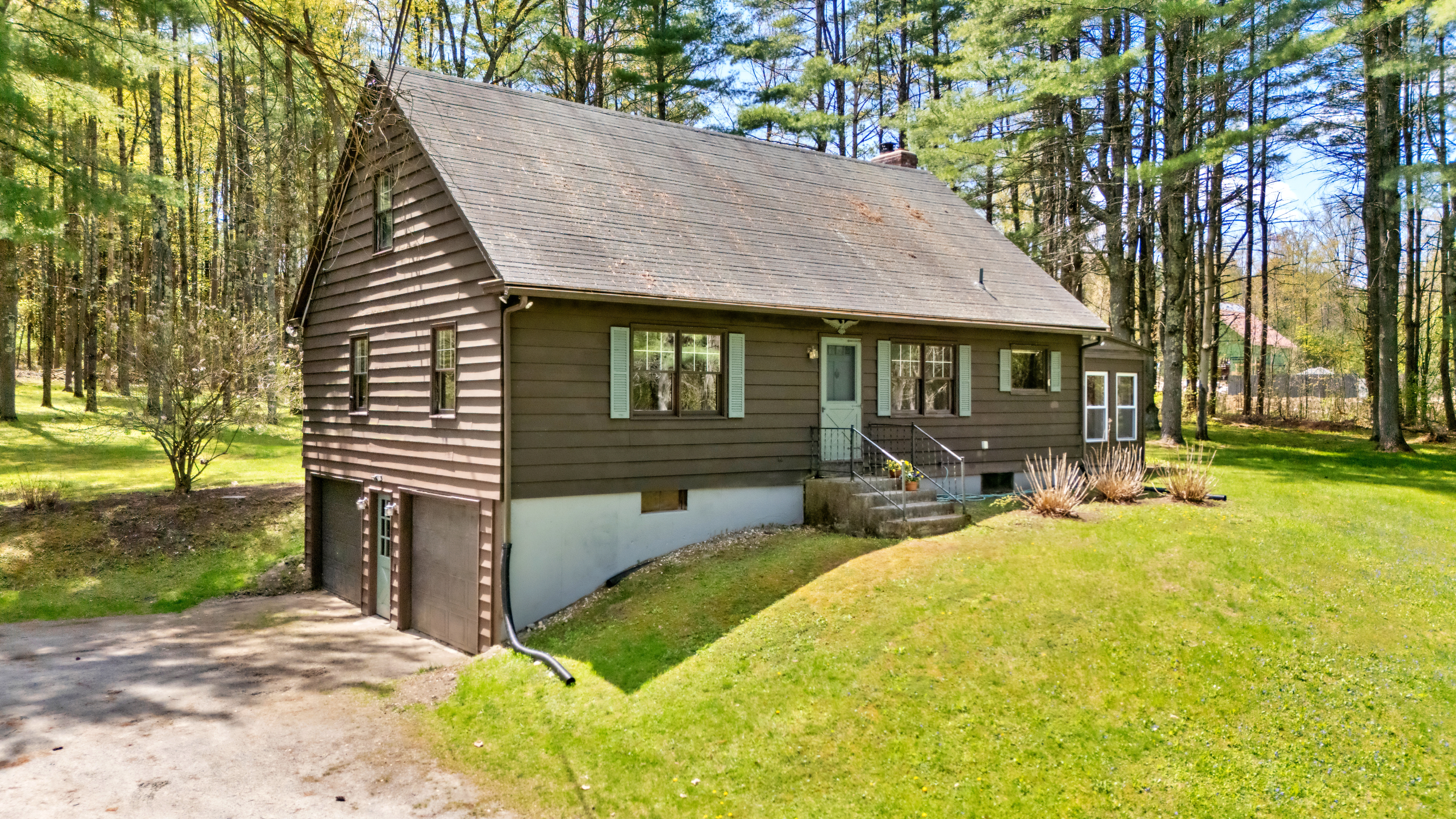  Secluded Lenox Acreage – Privacy, Character, & Minutes to Downtown - 物件實景