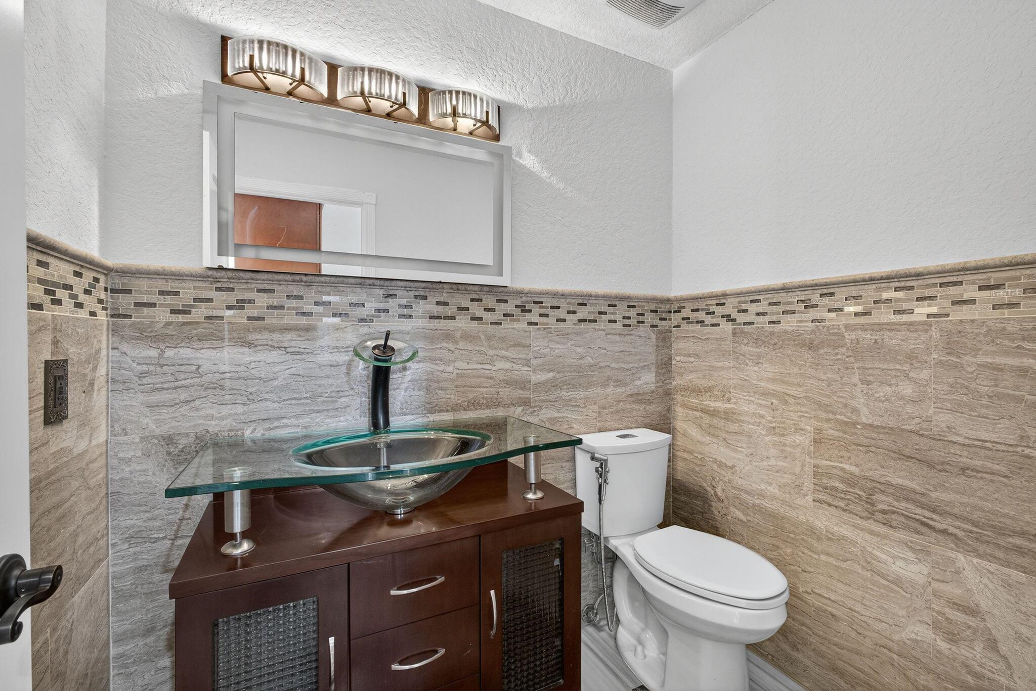 Wellington, Florida, 33414, United States, 5 Bedrooms Bedrooms, ,4 BathroomsBathrooms,Residential,For Sale,1978857