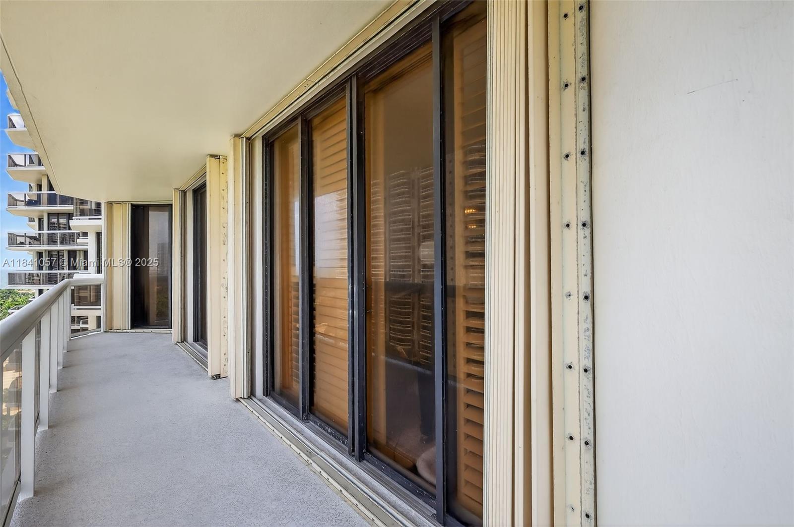 Aventura, Florida, 33180, United States, 4 Bedrooms Bedrooms, ,4 BathroomsBathrooms,Residential,For Sale,1903557