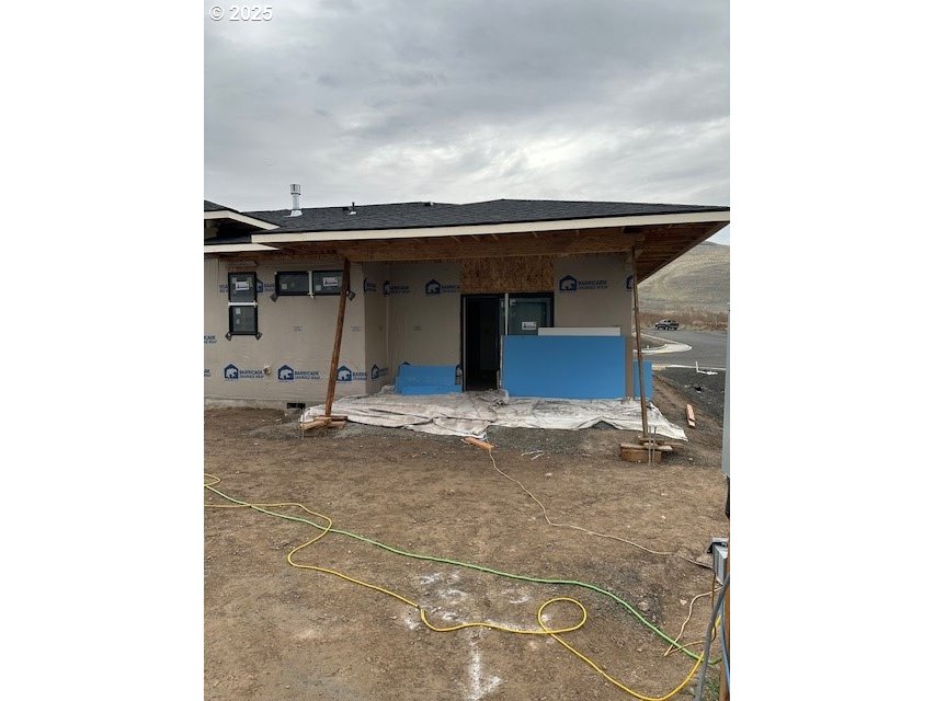 Pendleton, Oregon, 97801, United States, 3 Bedrooms Bedrooms, ,2 BathroomsBathrooms,Residential,For Sale,1992875