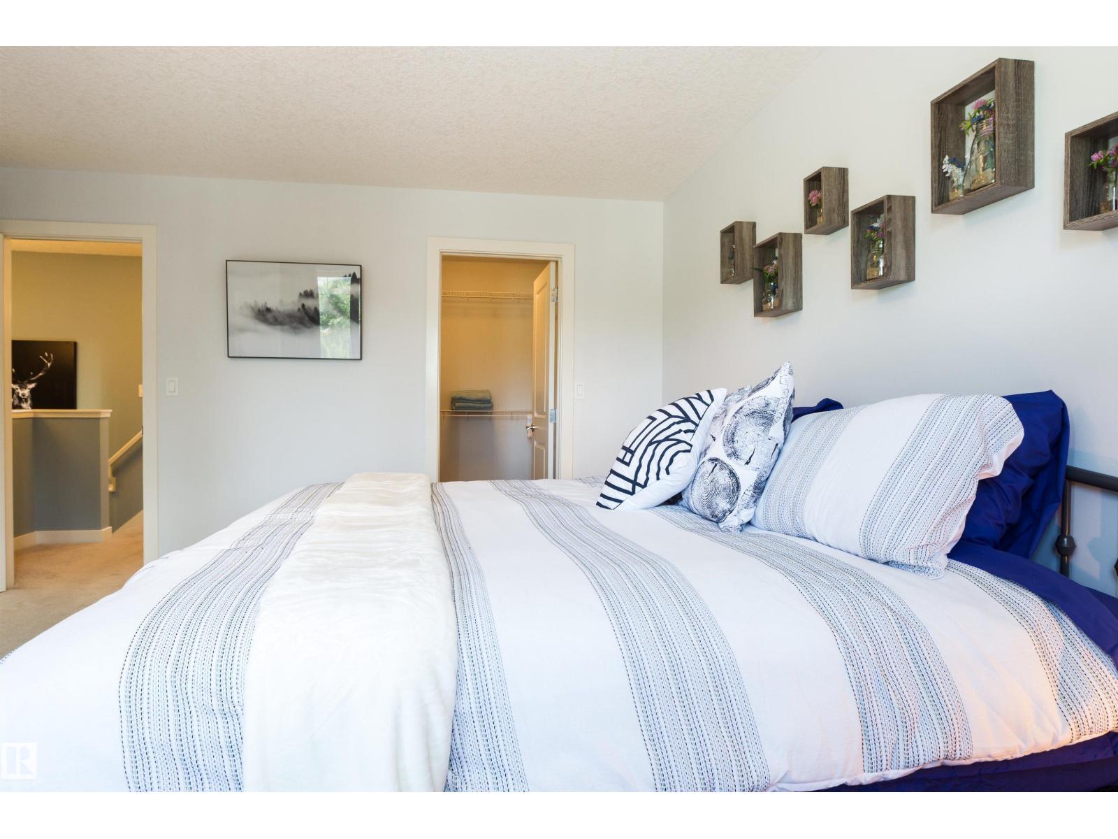 EDMONTON, Alberta, T5R 1N1, CA, 5 Bedrooms Bedrooms, ,3 BathroomsBathrooms,Residential,For Sale,1913571