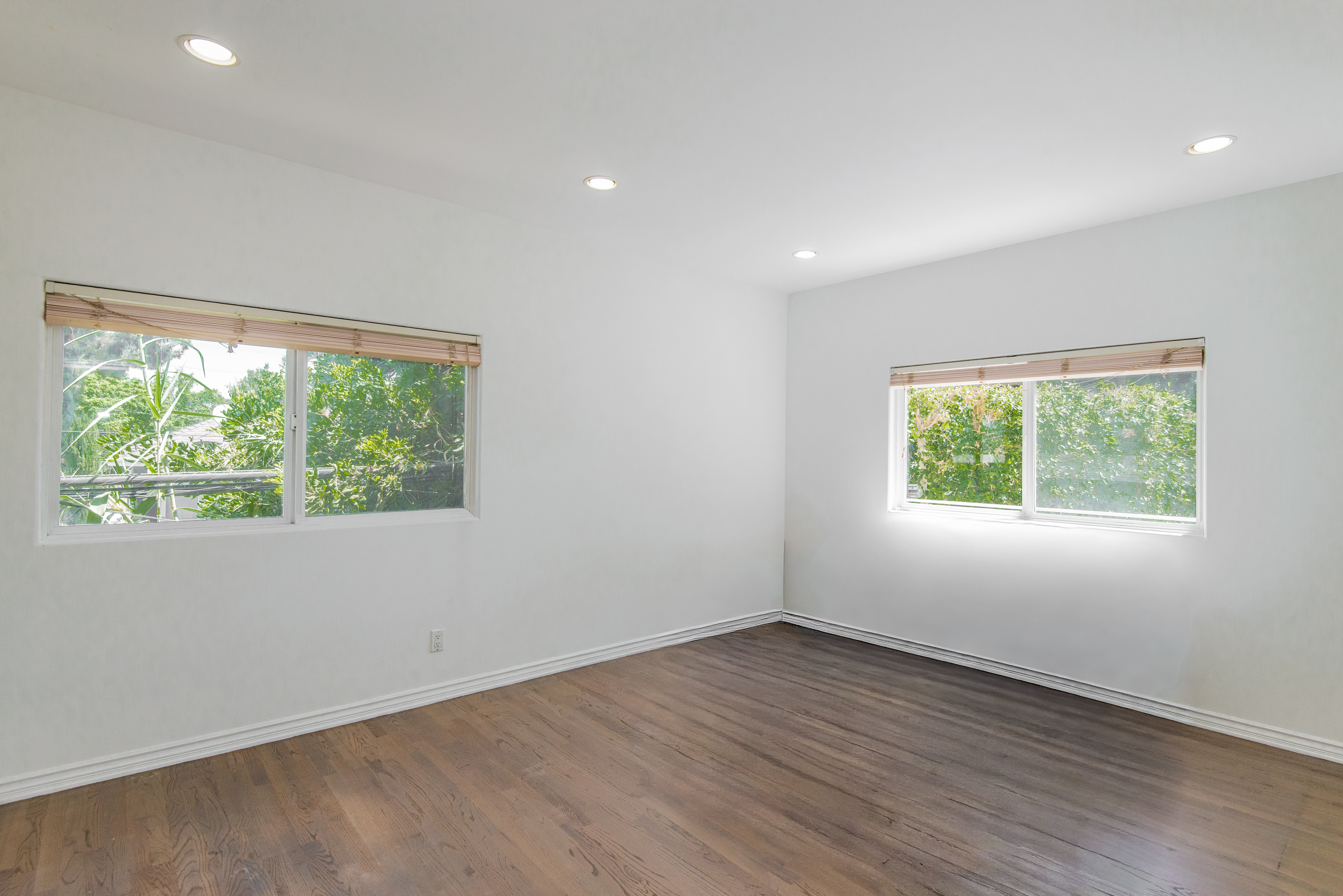  4343 Shadyglade Avenue - 物件實景