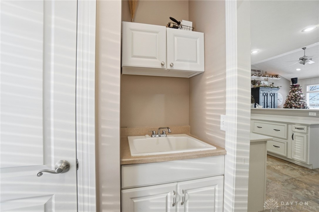 Troy, Ohio, 45373, United States, 4 Bedrooms Bedrooms, ,3 BathroomsBathrooms,Residential,For Sale,2002244