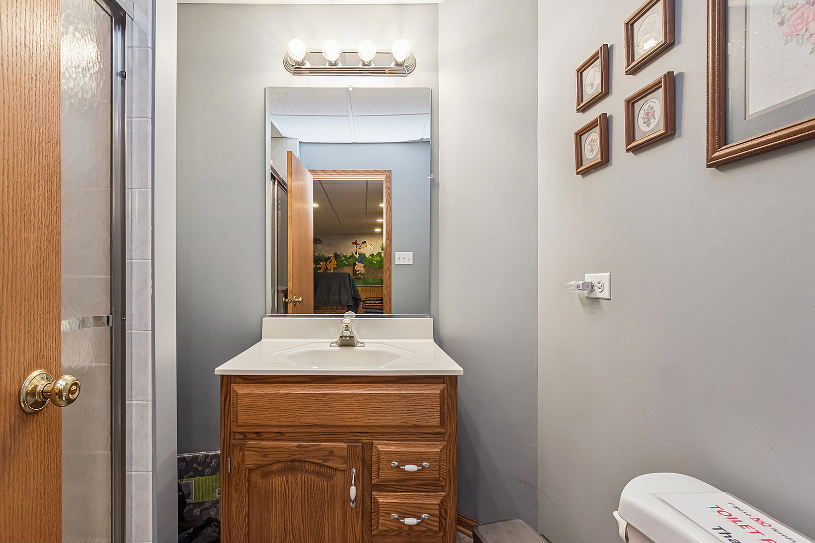 Orland Park, Illinois, 60467, United States, 4 Bedrooms Bedrooms, ,4 BathroomsBathrooms,Residential,For Sale,1984094