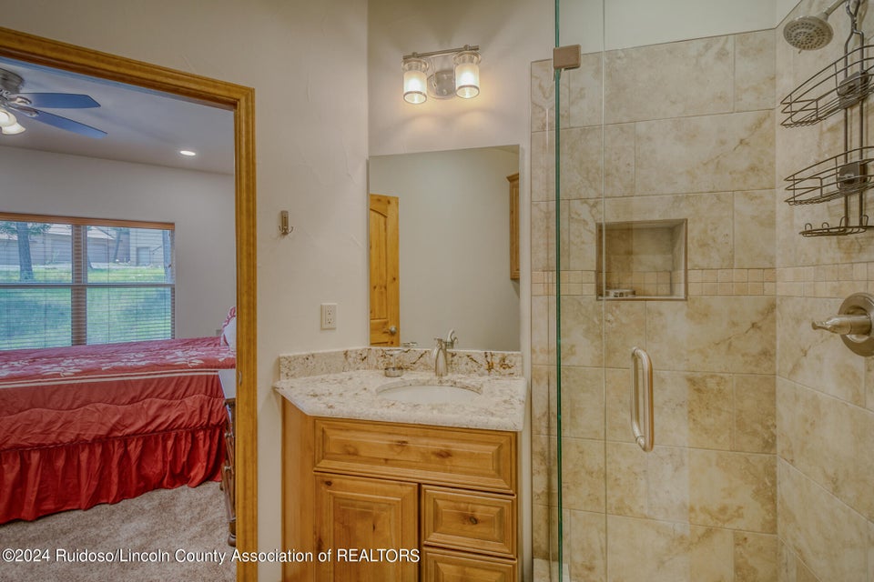Ruidoso, New Mexico, 88345, United States, 4 Bedrooms Bedrooms, ,4 BathroomsBathrooms,Residential,For Sale,1921687