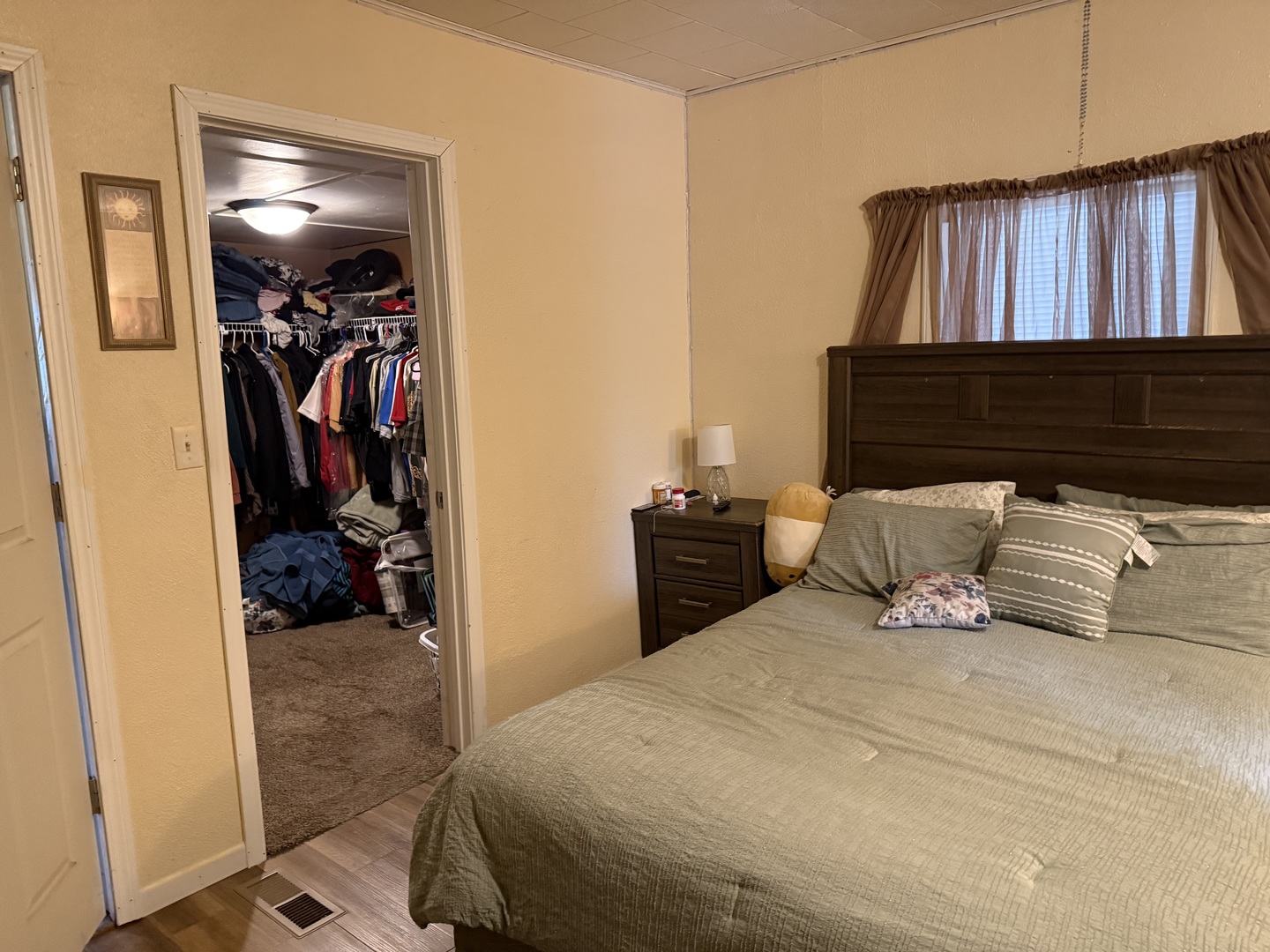 Belvidere, Illinois, 61008, United States, 3 Bedrooms Bedrooms, ,3 BathroomsBathrooms,Residential,For Sale,1795065