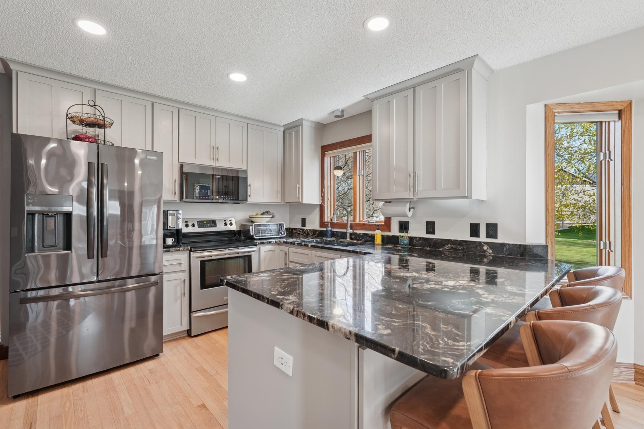 Lino Lakes, Minnesota, 55038, United States, 5 Bedrooms Bedrooms, ,3 BathroomsBathrooms,Residential,For Sale,1988169