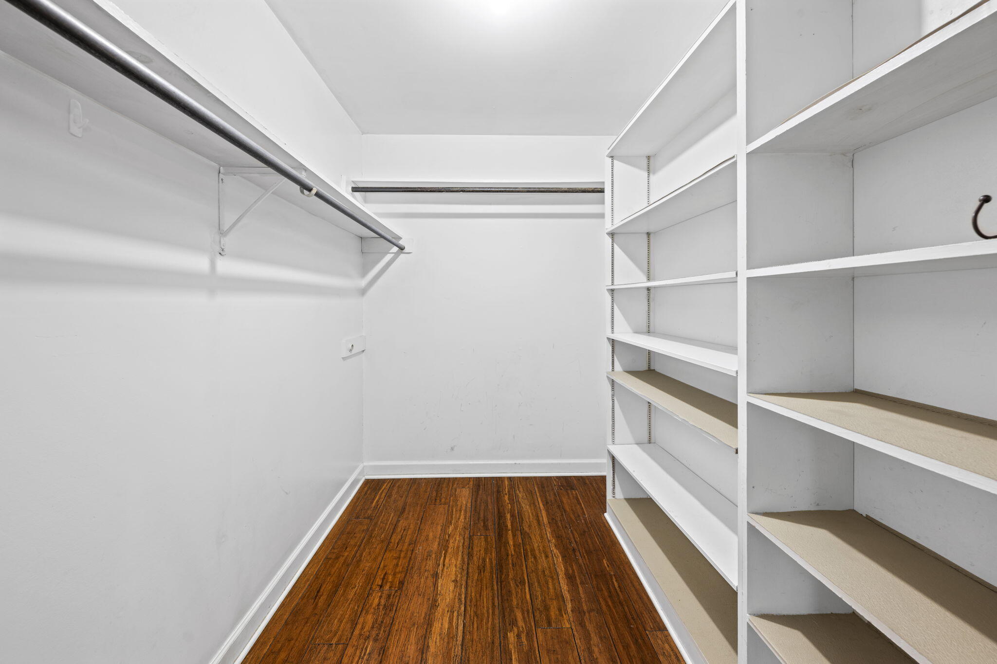 Cleveland, Tennessee, 37312, United States, 3 Bedrooms Bedrooms, ,4 BathroomsBathrooms,Residential,For Sale,1988067