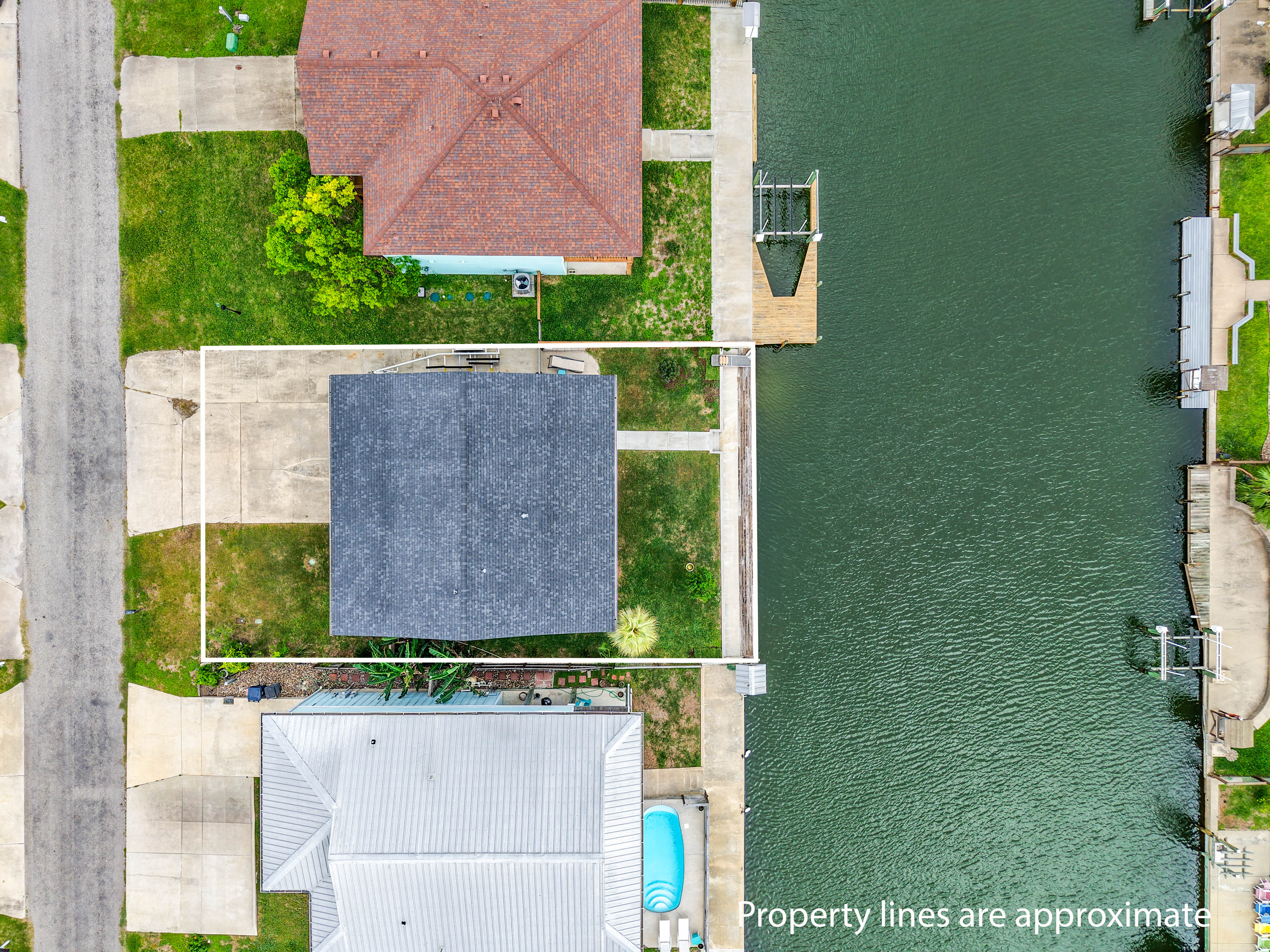  Waterfront Home in City by the Sea - 物件實景