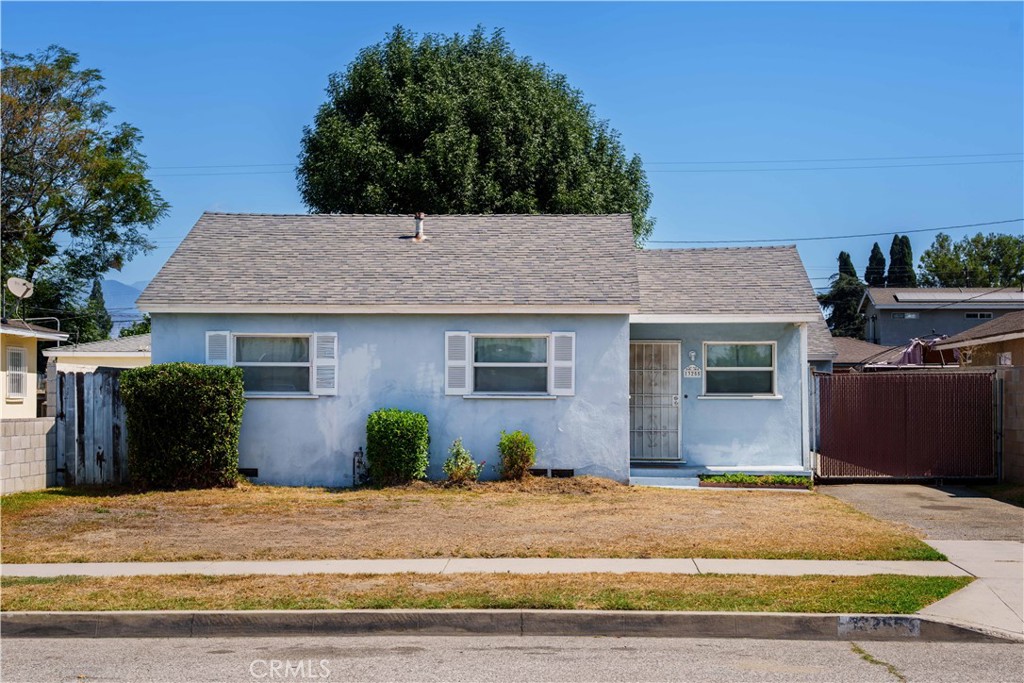 Baldwin Park, California, 91706, United States, 2 Bedrooms Bedrooms, ,1 BathroomBathrooms,Residential,For Sale,1940900